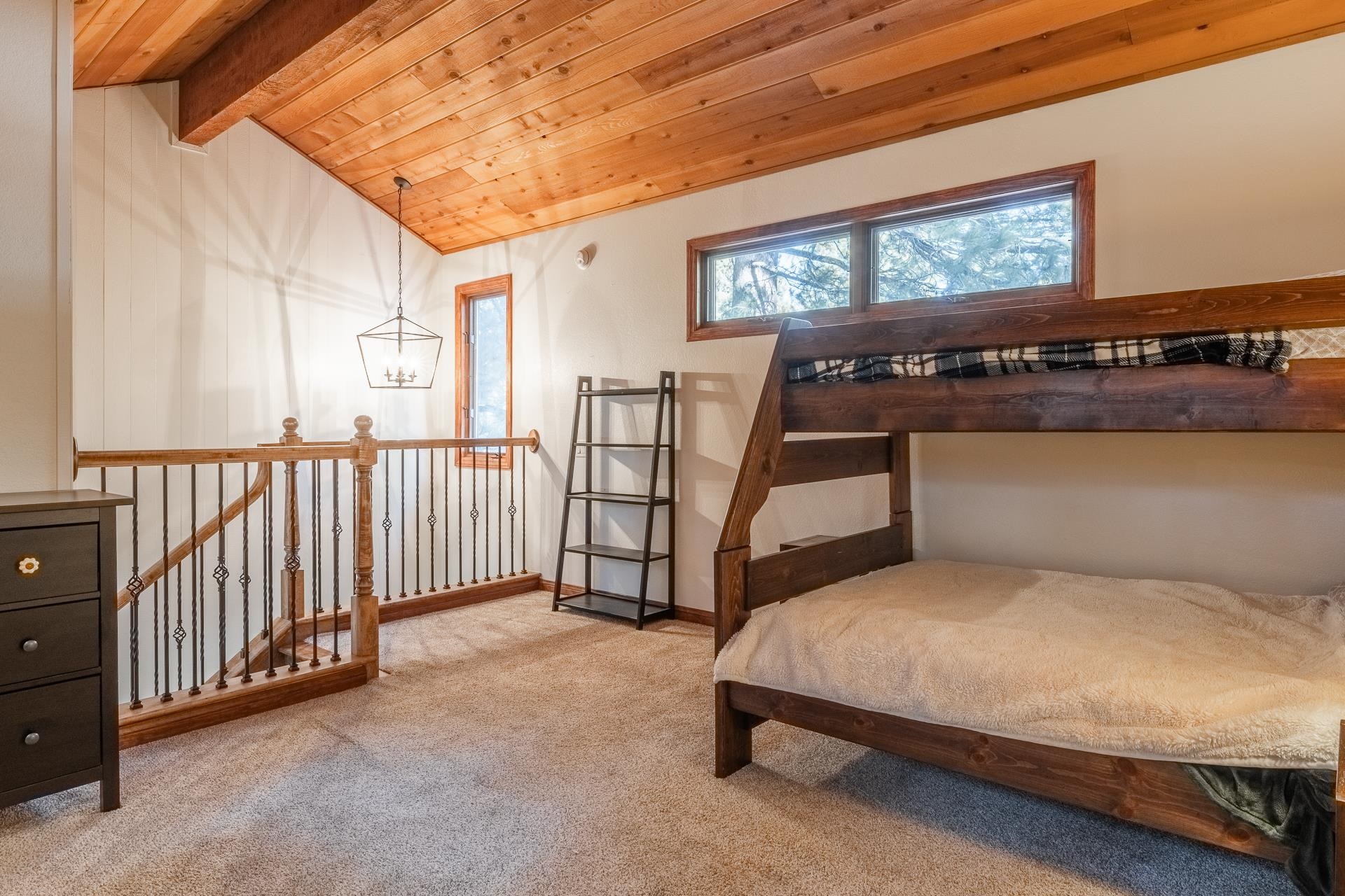 2112 Meridian Blvd Unit: 20