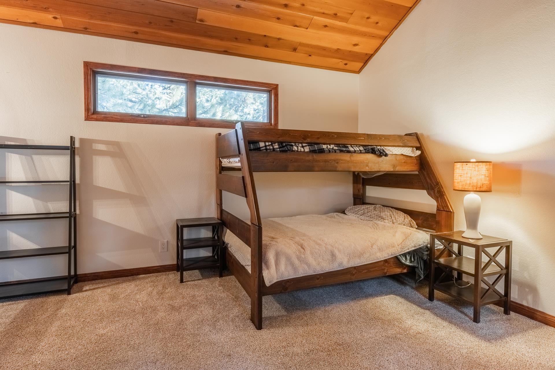 2112 Meridian Blvd Unit: 20