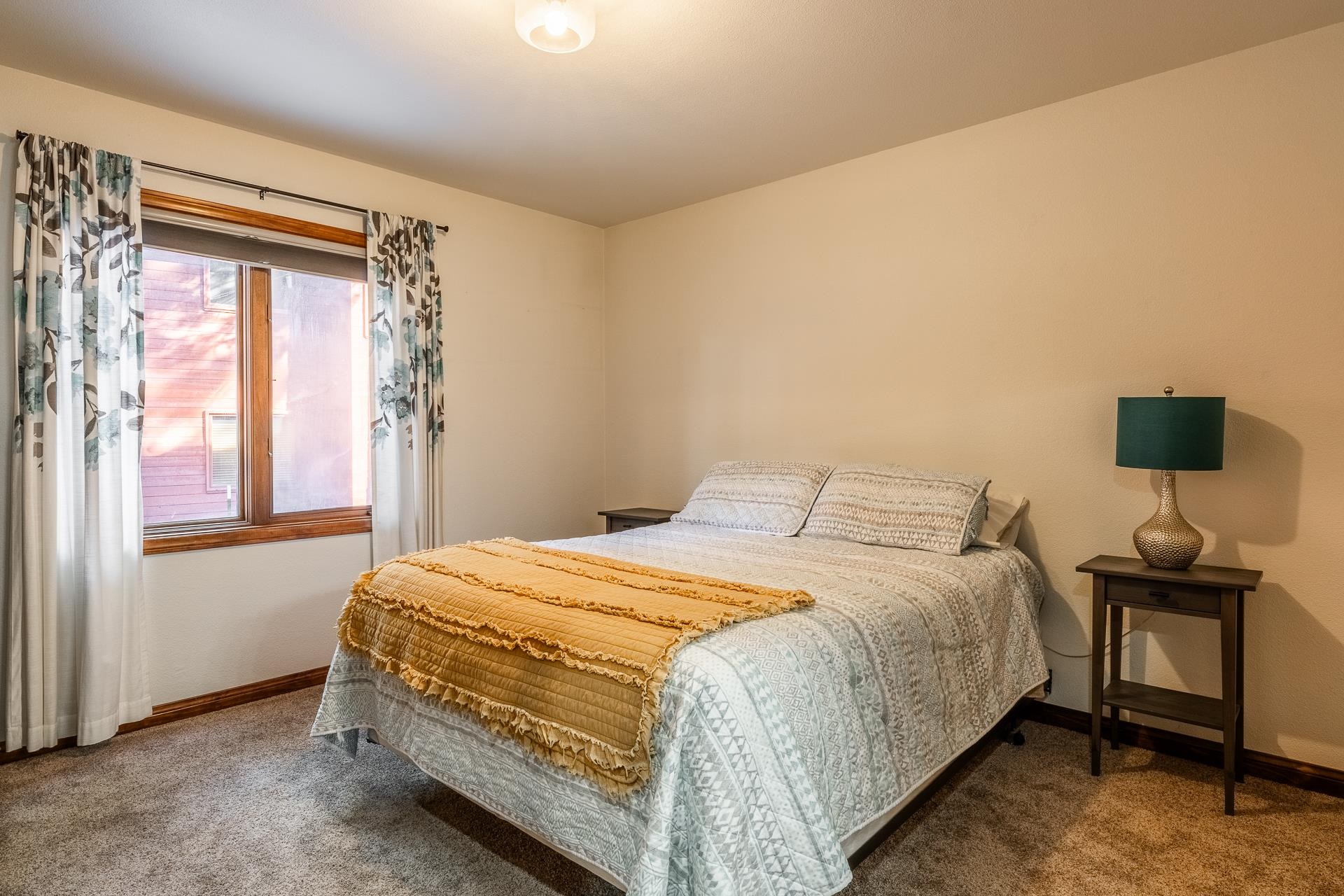 2112 Meridian Blvd Unit: 20