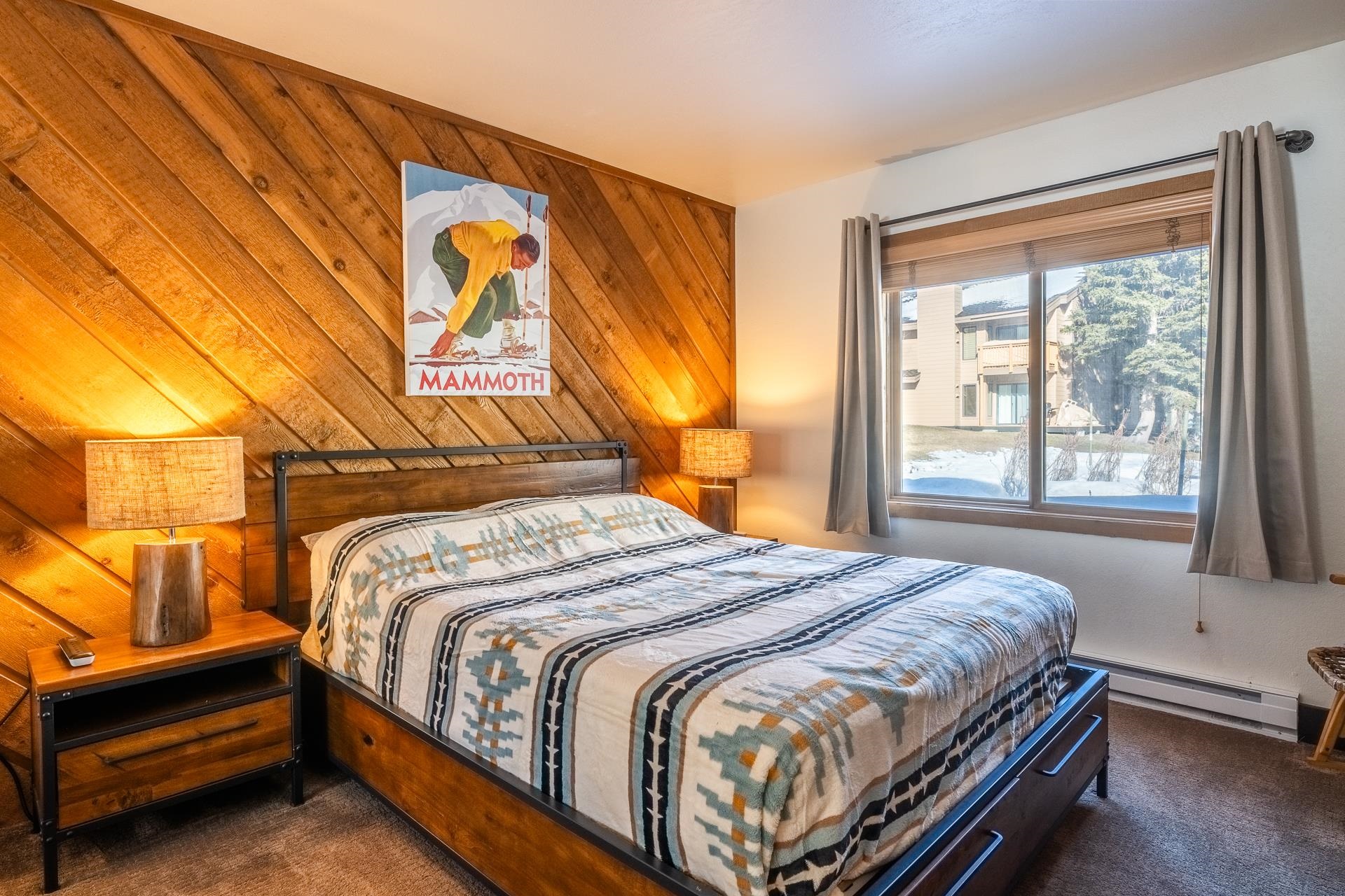 239 Solitude Unit: Snowcreek II #239