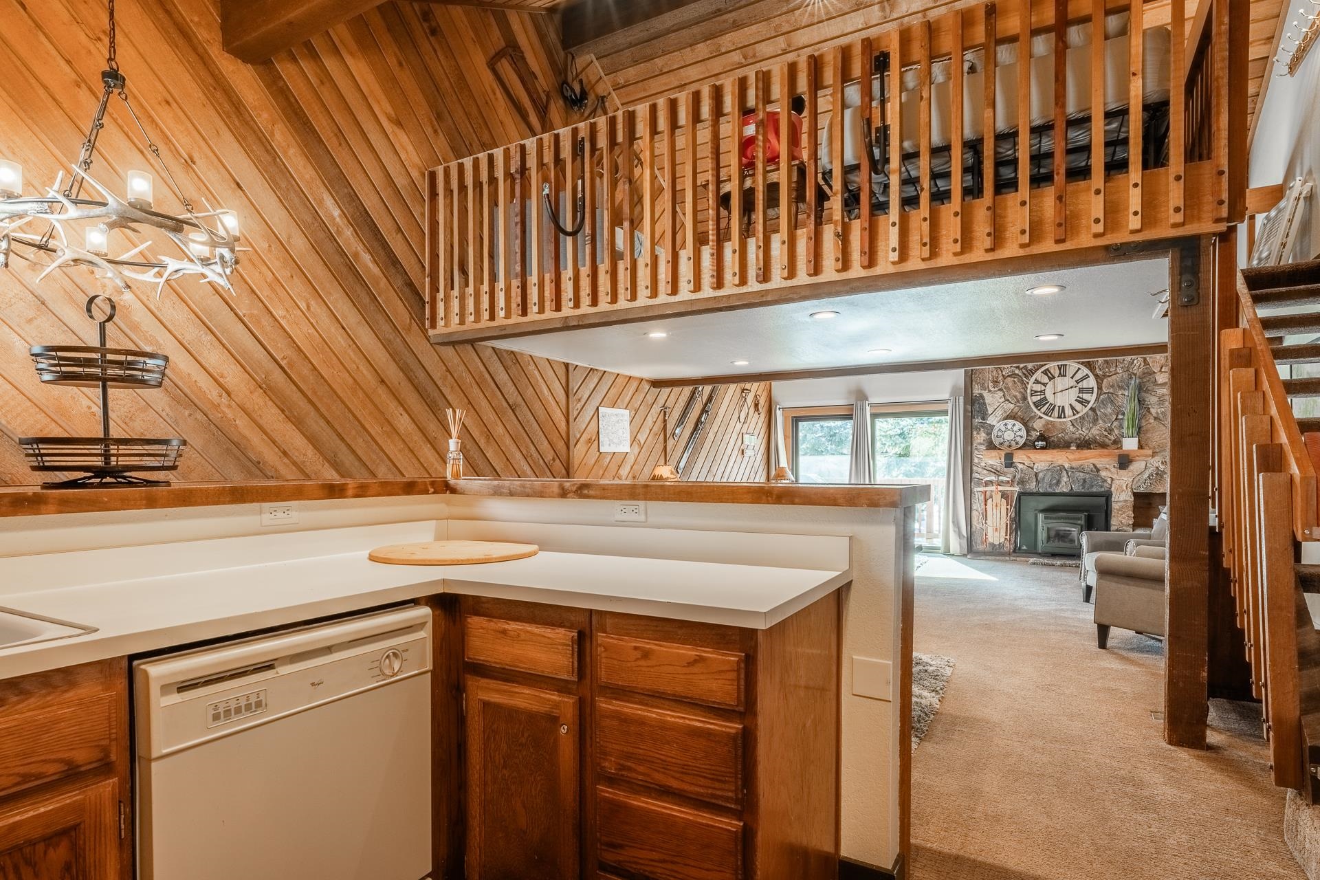 239 Solitude Unit: Snowcreek II #239