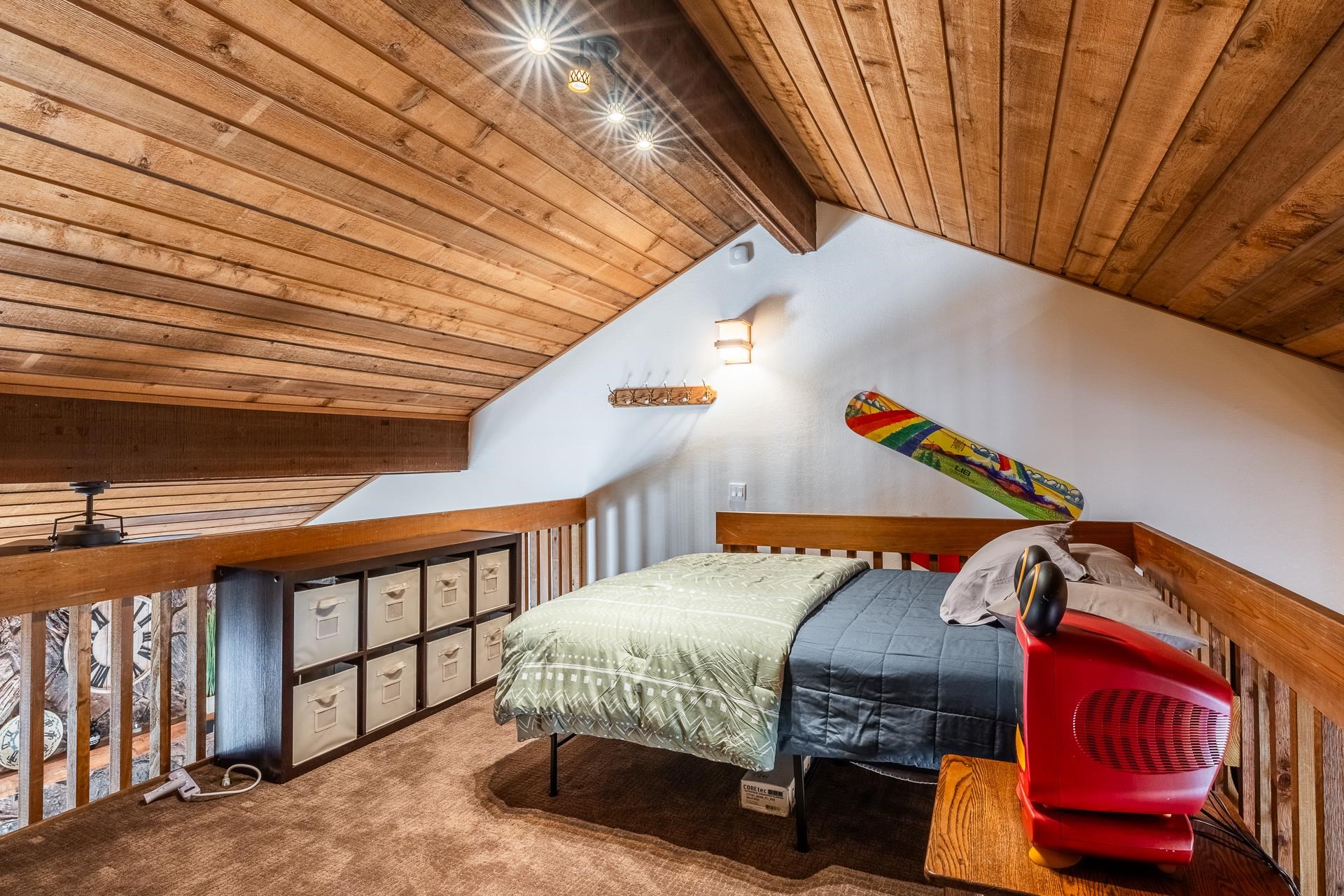 239 Solitude Unit: Snowcreek II #239