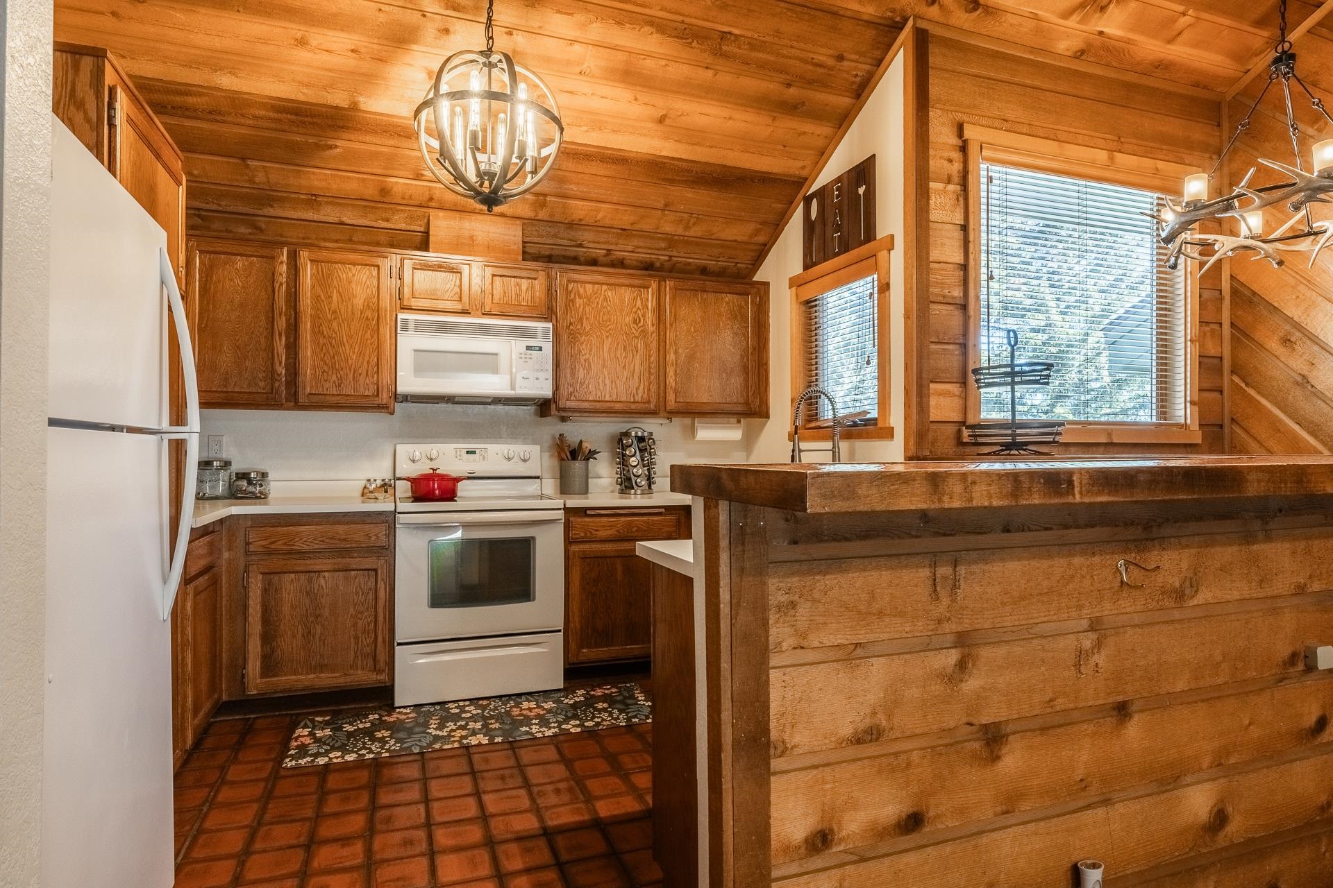 239 Solitude Unit: Snowcreek II #239