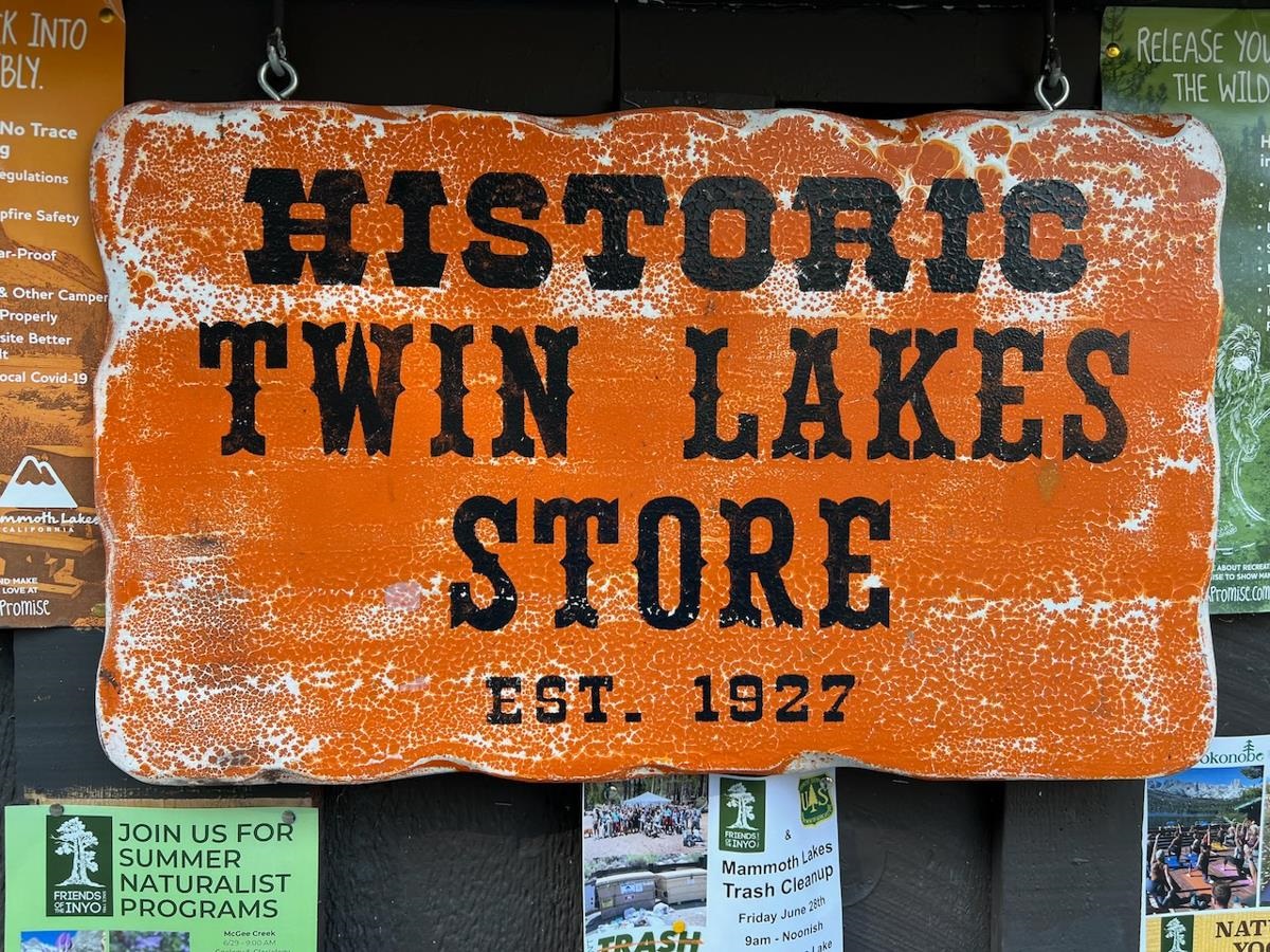 518 Twin Lakes Rd #49 Unit: Twin Lakes General Store