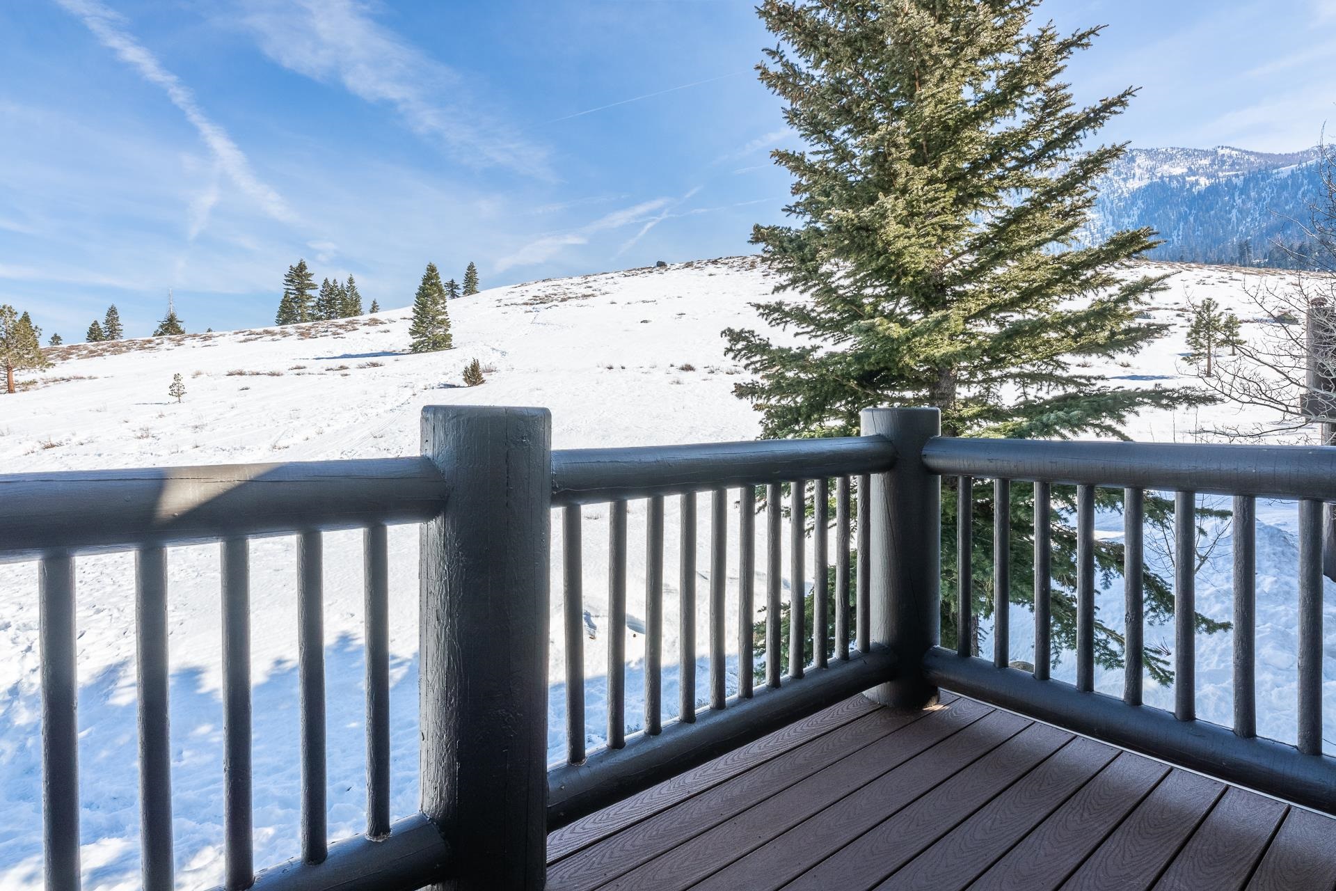 806 Fairway Circle