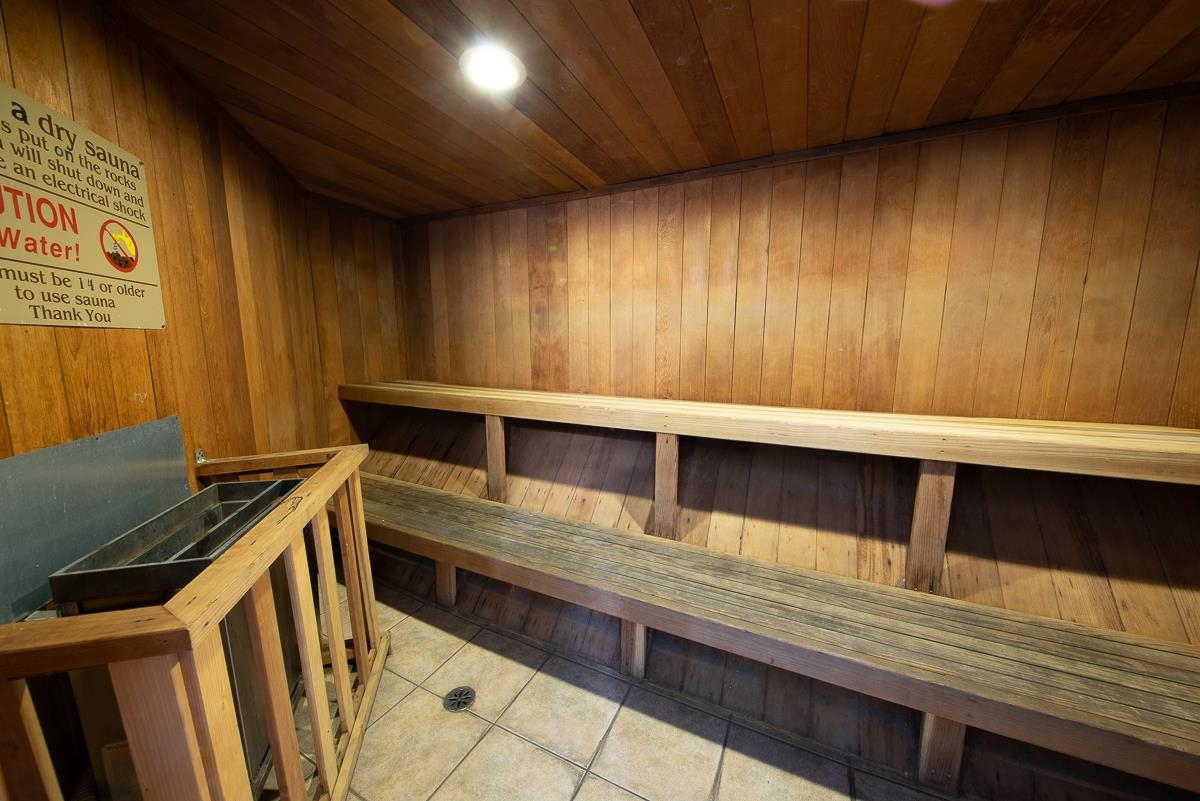 362 Old Mammoth Road Unit: Sherwin Villas #67