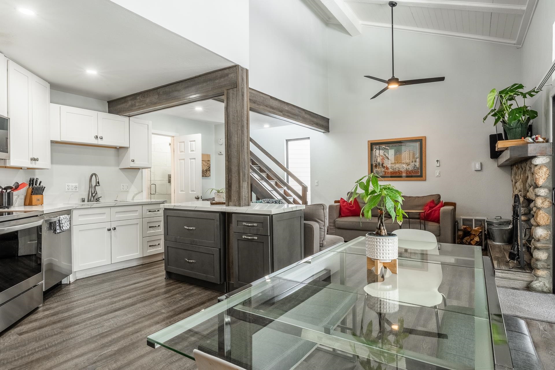 362 Old Mammoth Road Unit: Sherwin Villas #67