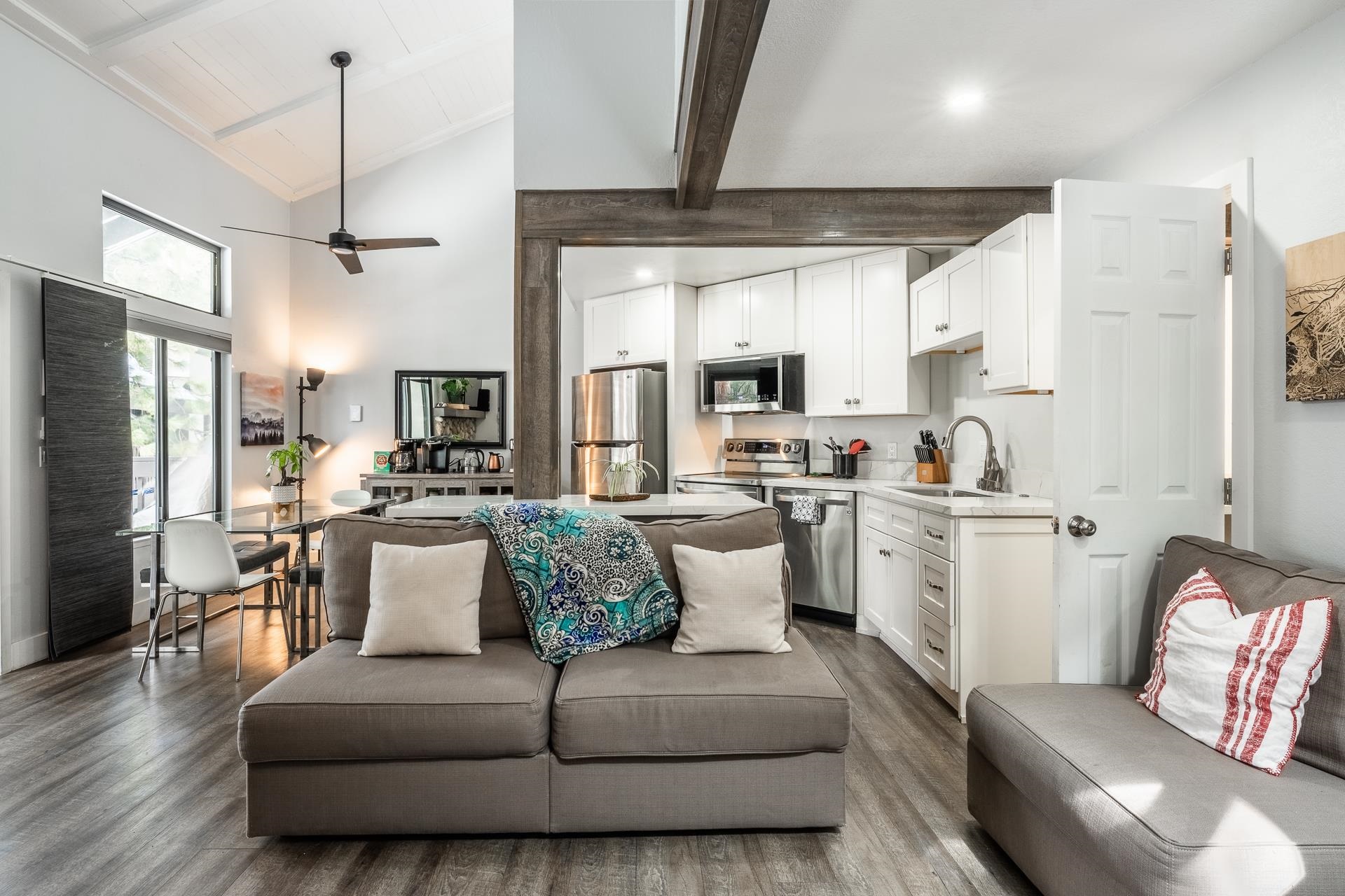 362 Old Mammoth Road Unit: Sherwin Villas #67