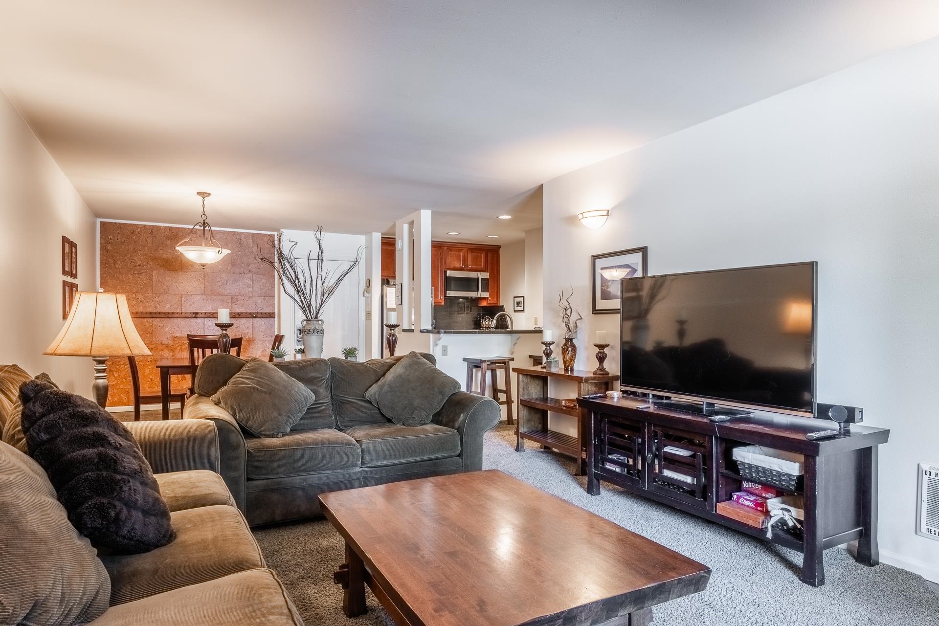 3253 Meridian Blvd #A-208