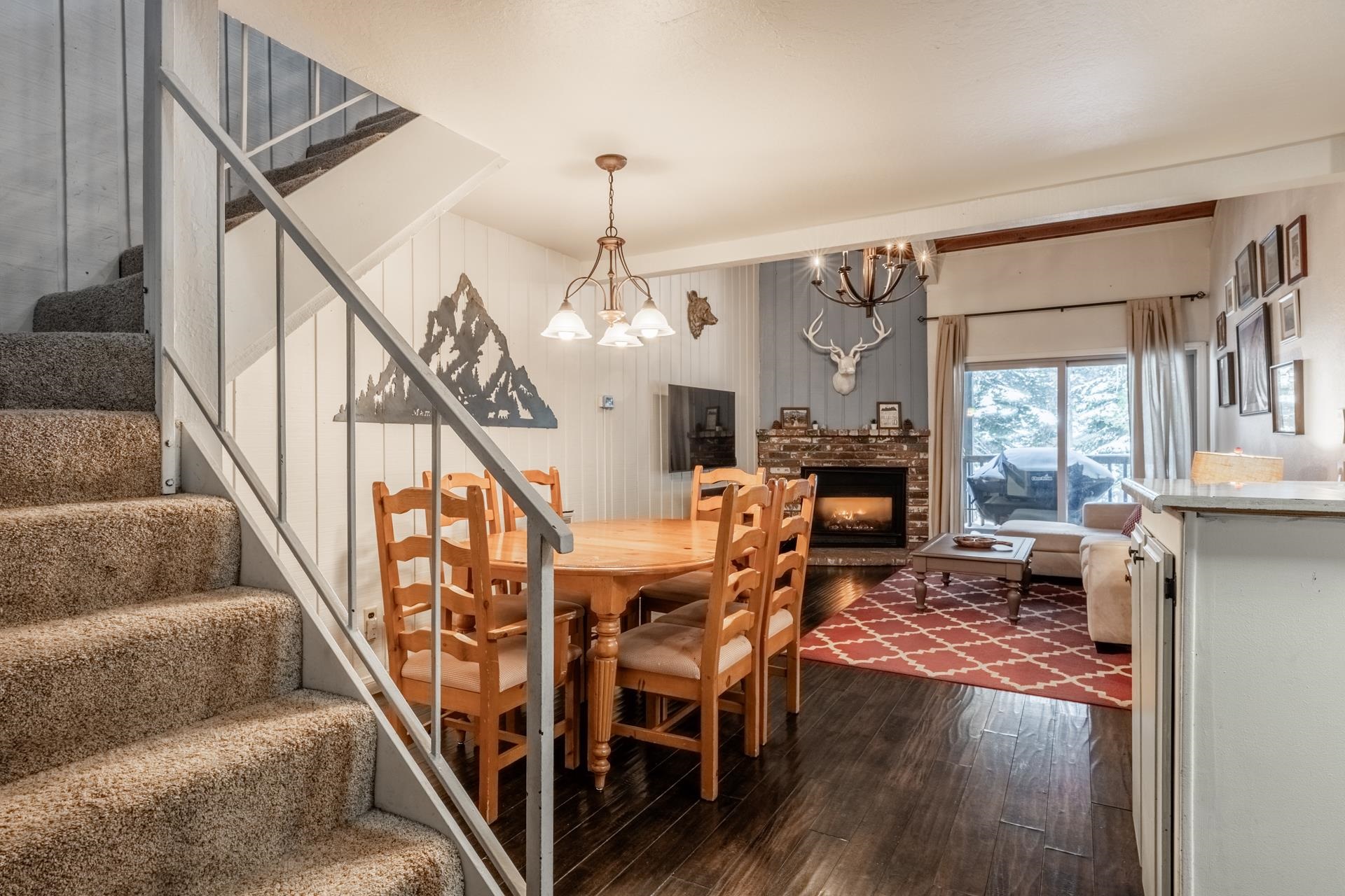 803 Canyon Blvd #80