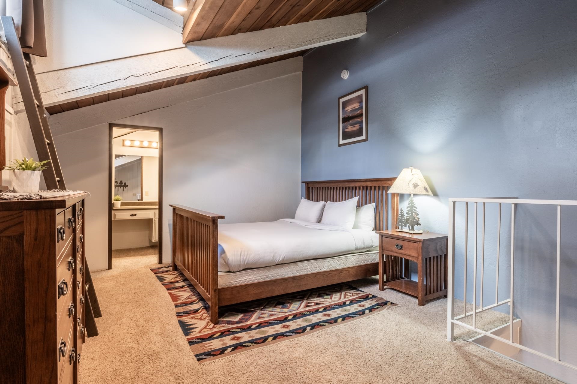 803 Canyon Blvd #80