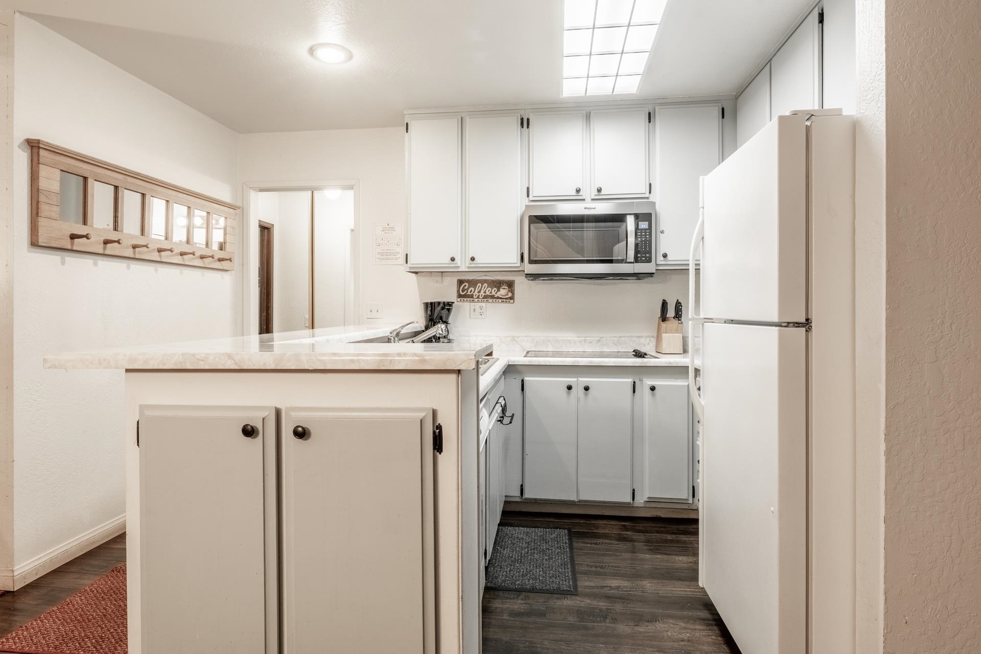 803 Canyon Blvd #80