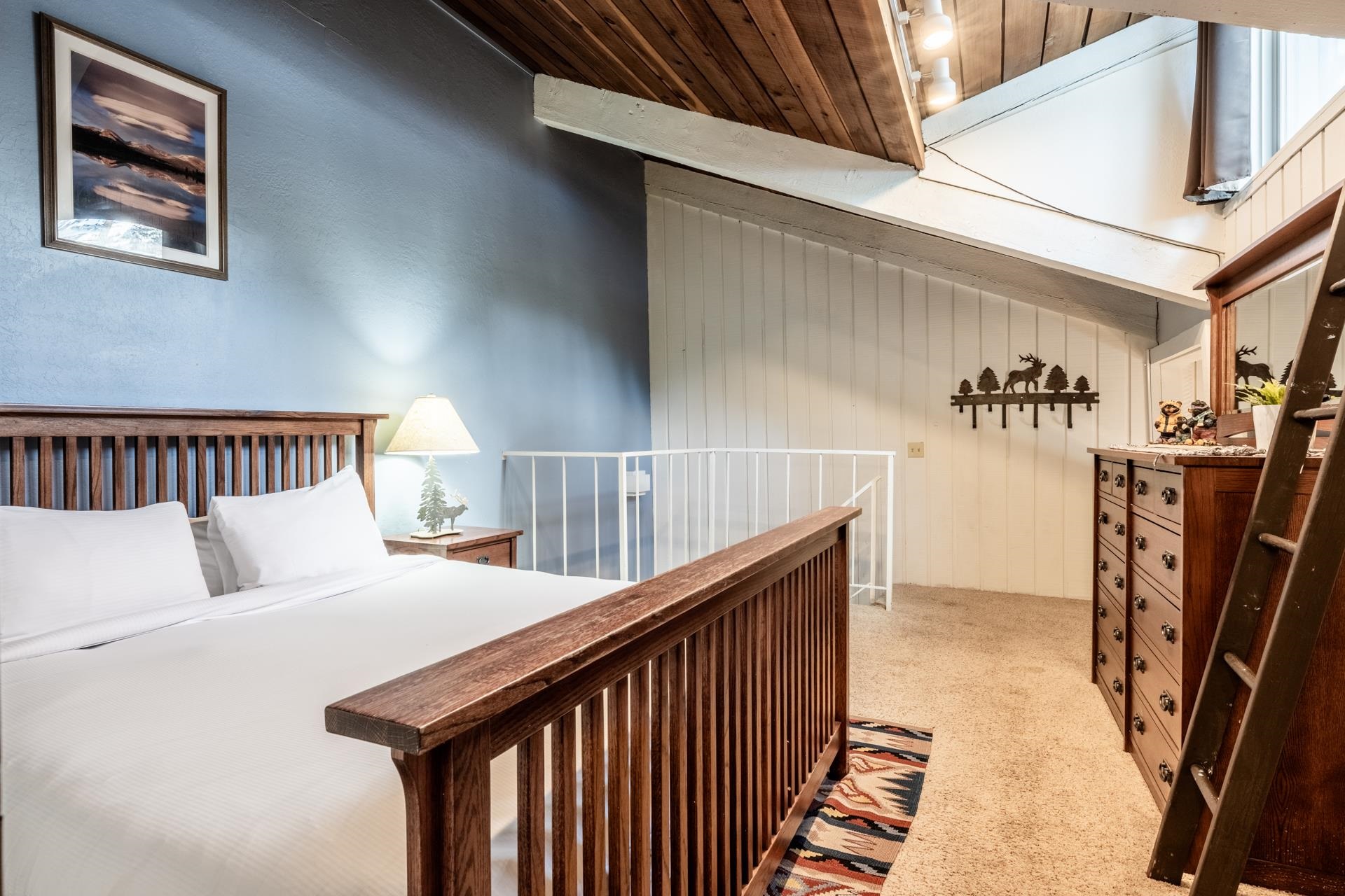 803 Canyon Blvd #80