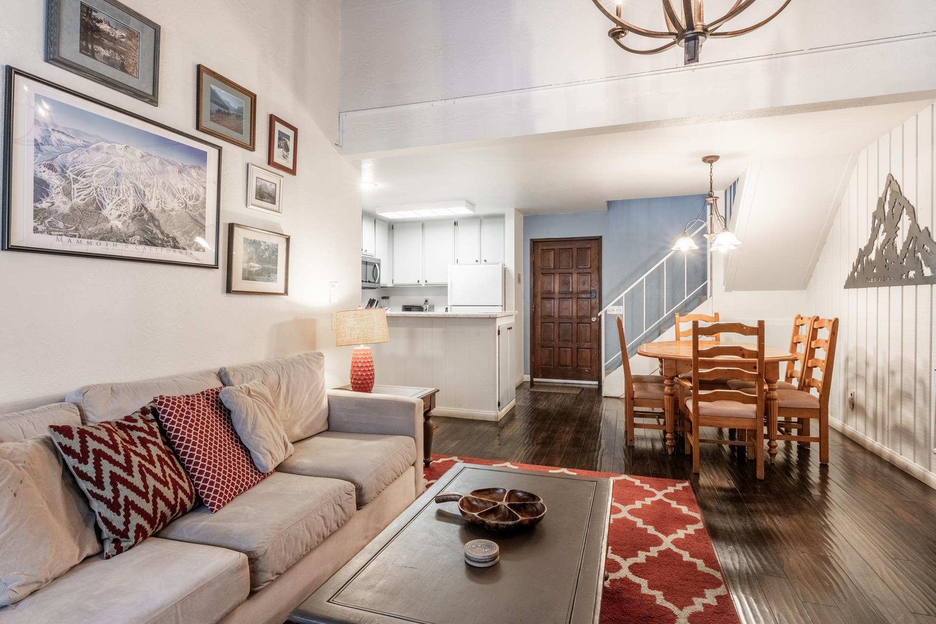 803 Canyon Blvd #80