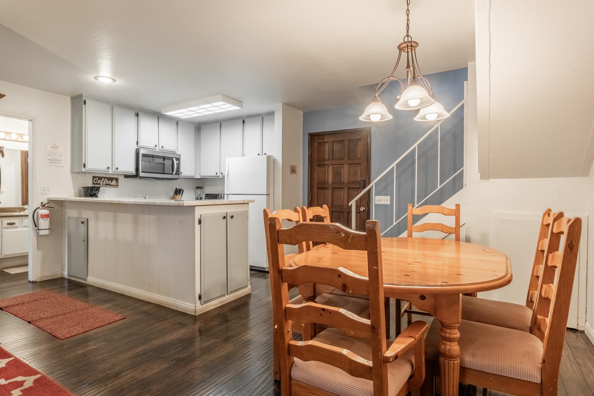 803 Canyon Blvd #80