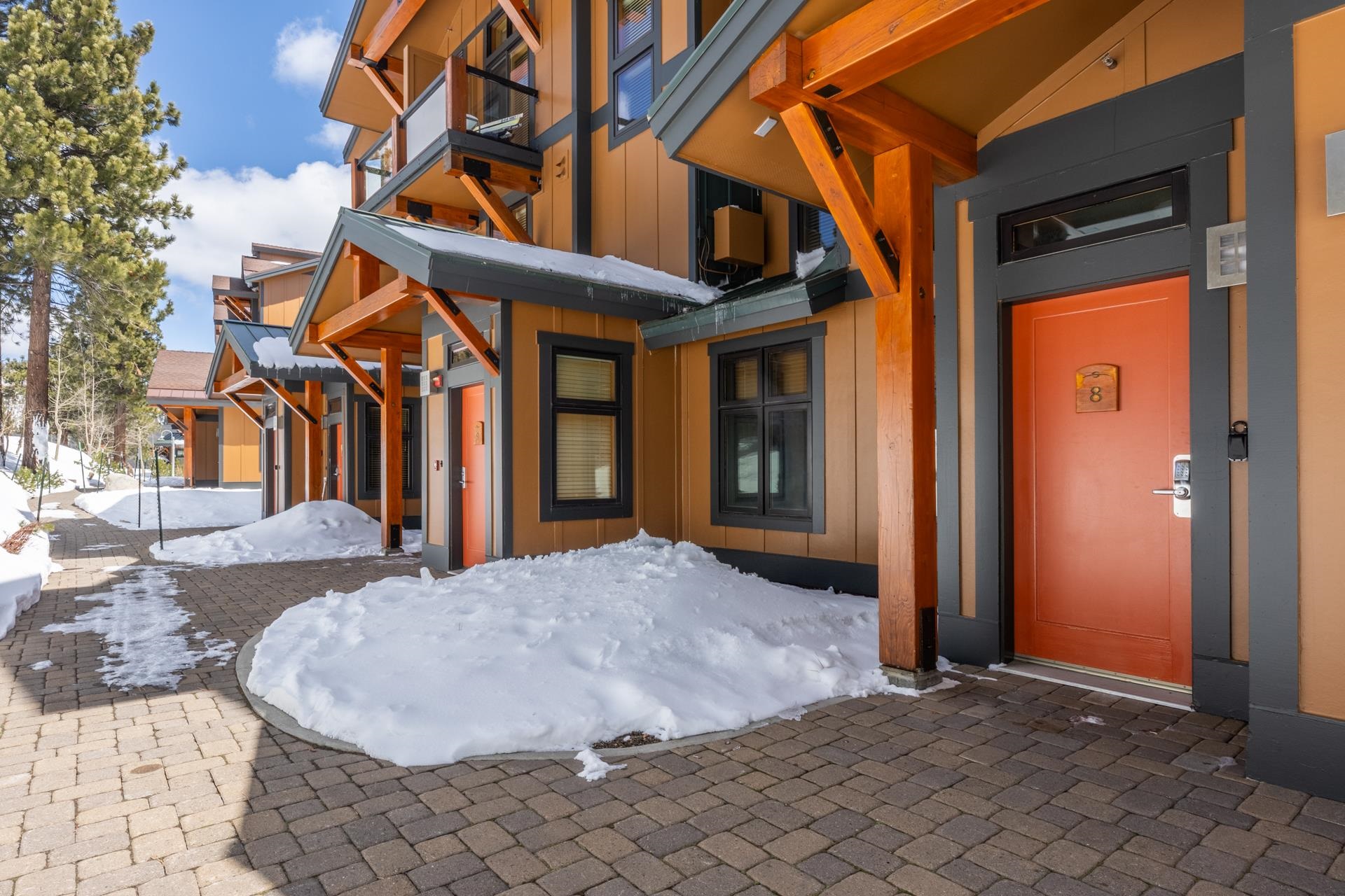 2004 Sierra Star Pkwy #8