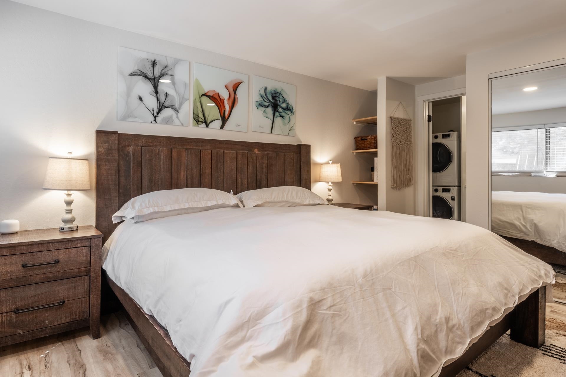 2289 Sierra Nevada Rd F-16