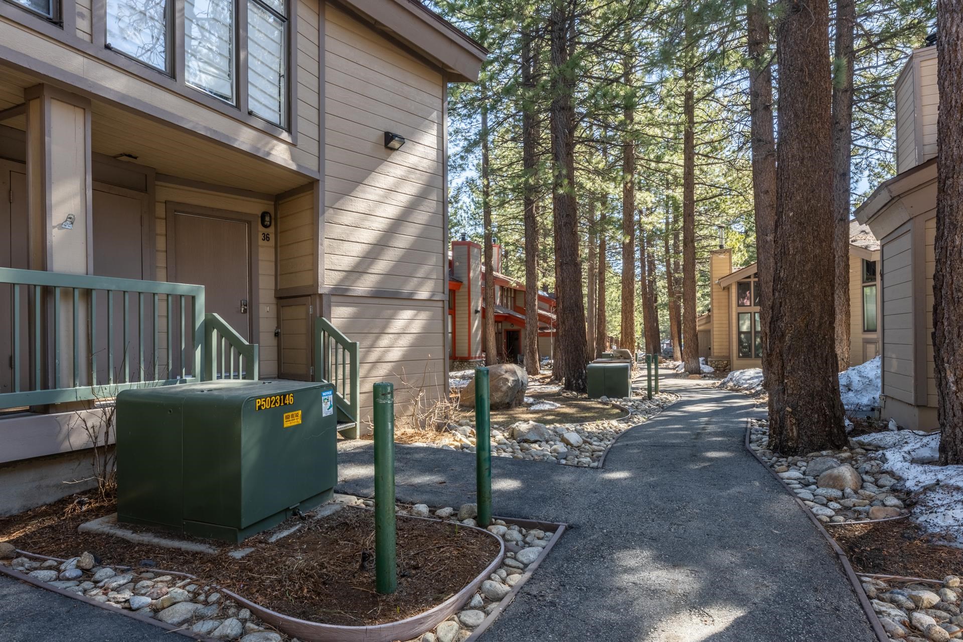 2252 Meridian Blvd #36