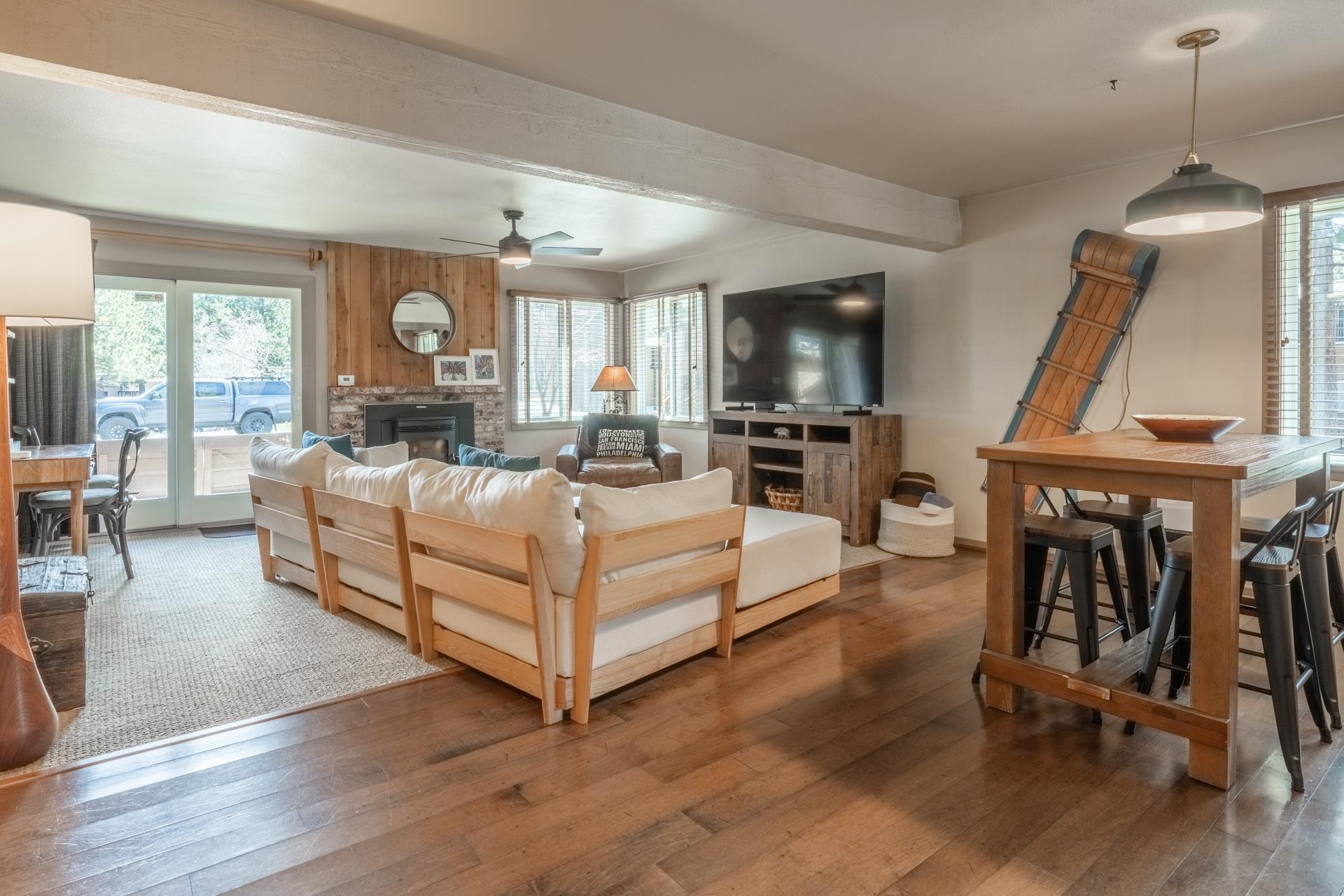 2 Arrowhead #25 Drive Unit: Wildflower