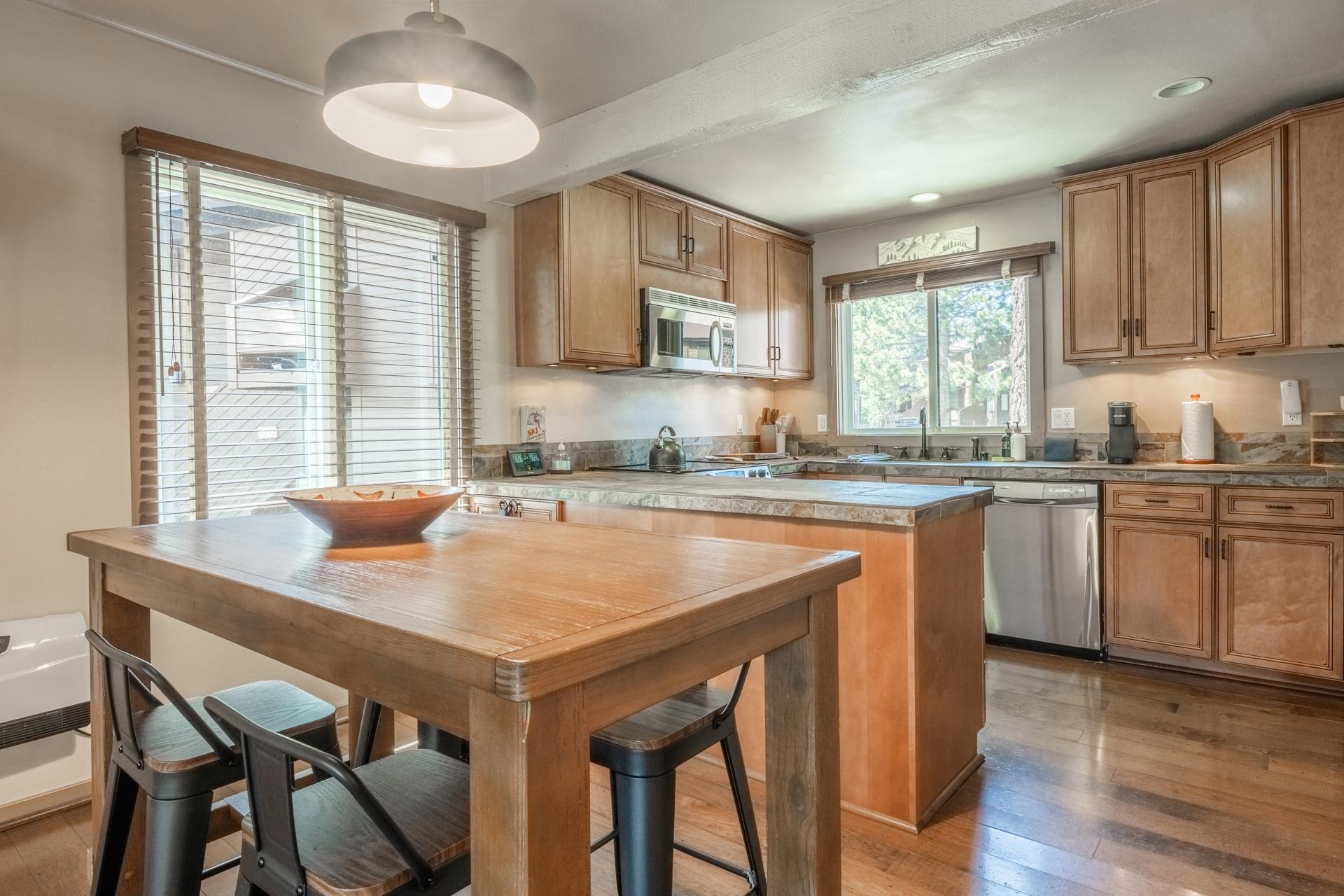 2 Arrowhead #25 Drive Unit: Wildflower