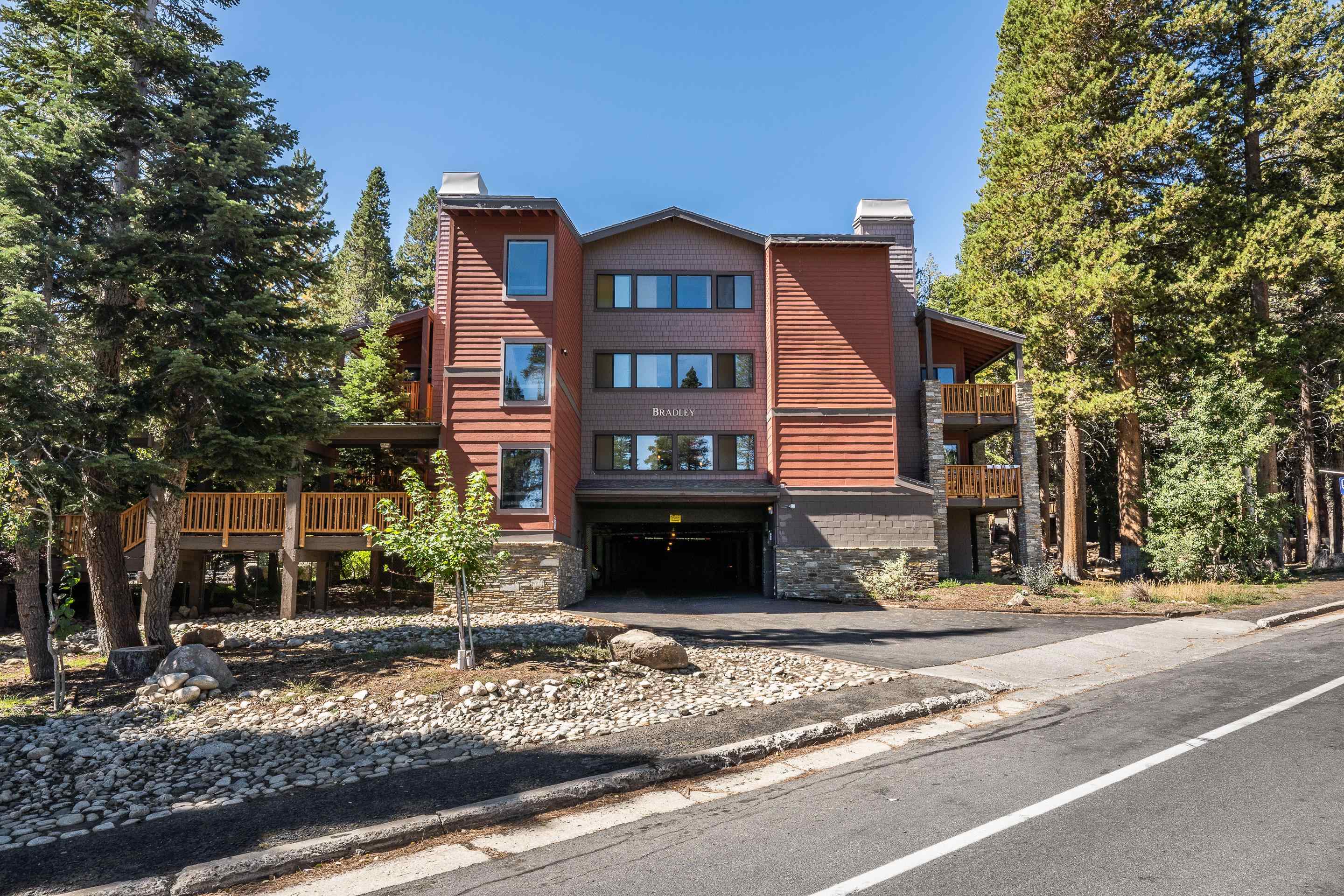 3253 Meridian Blvd #B-243