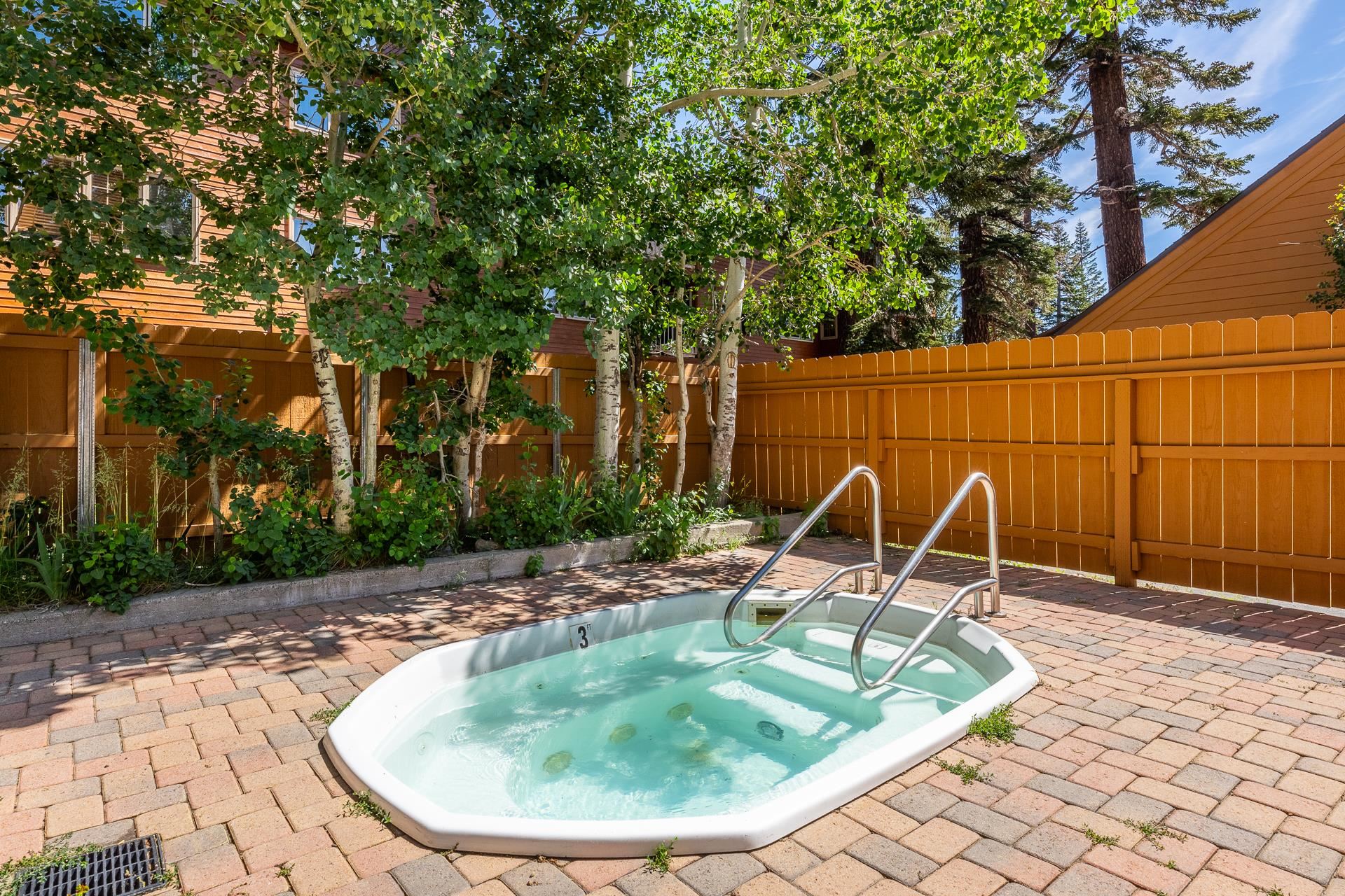 56 Davison #107 Unit: Conestoga #107