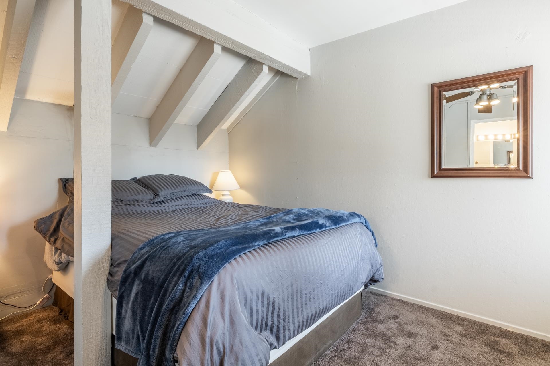 56 Davison #107 Unit: Conestoga #107