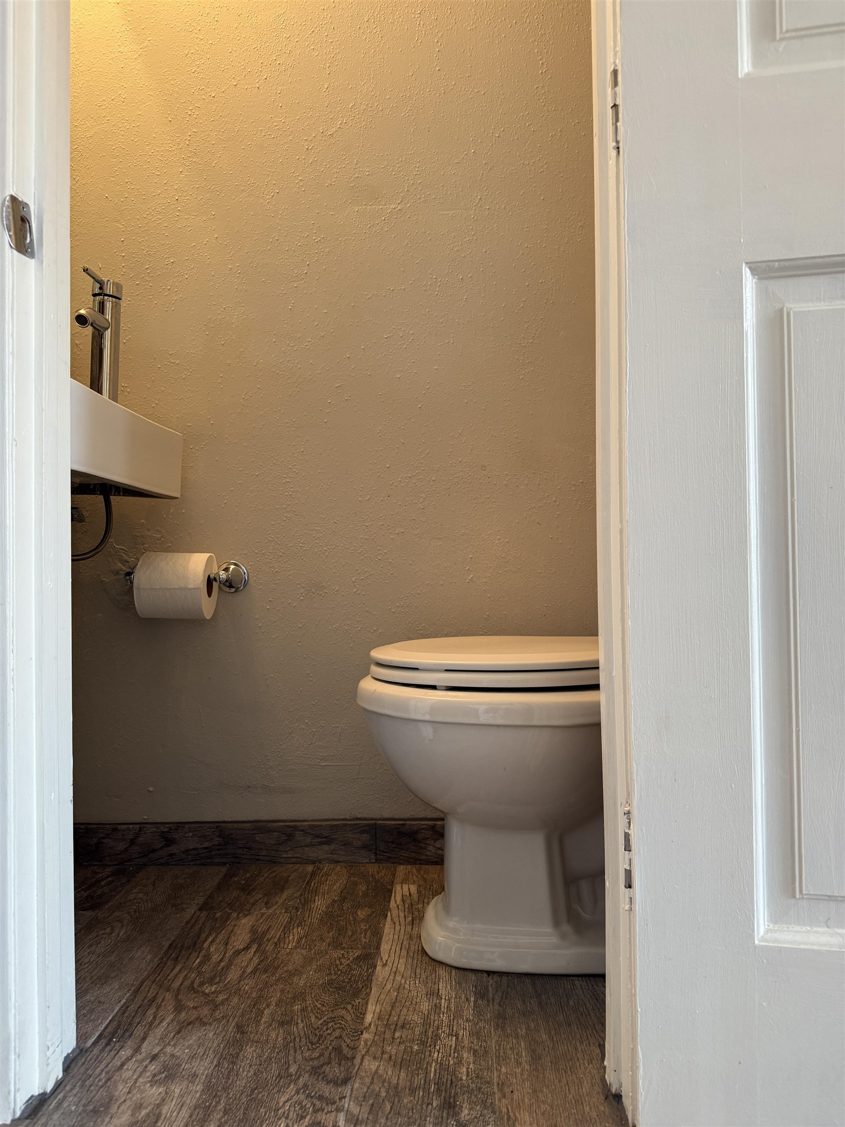 56 Davison #107 Unit: Conestoga #107