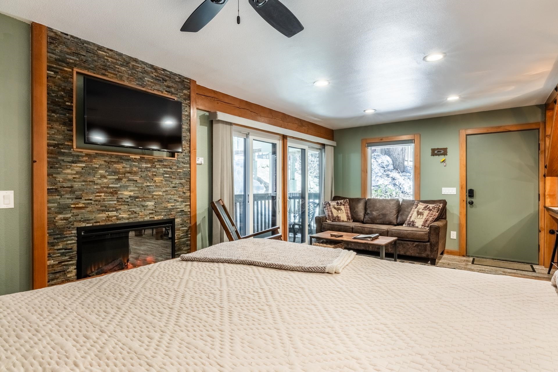 153 Lake Mary Rd. #43 Unit: Hidden Valley Village #43