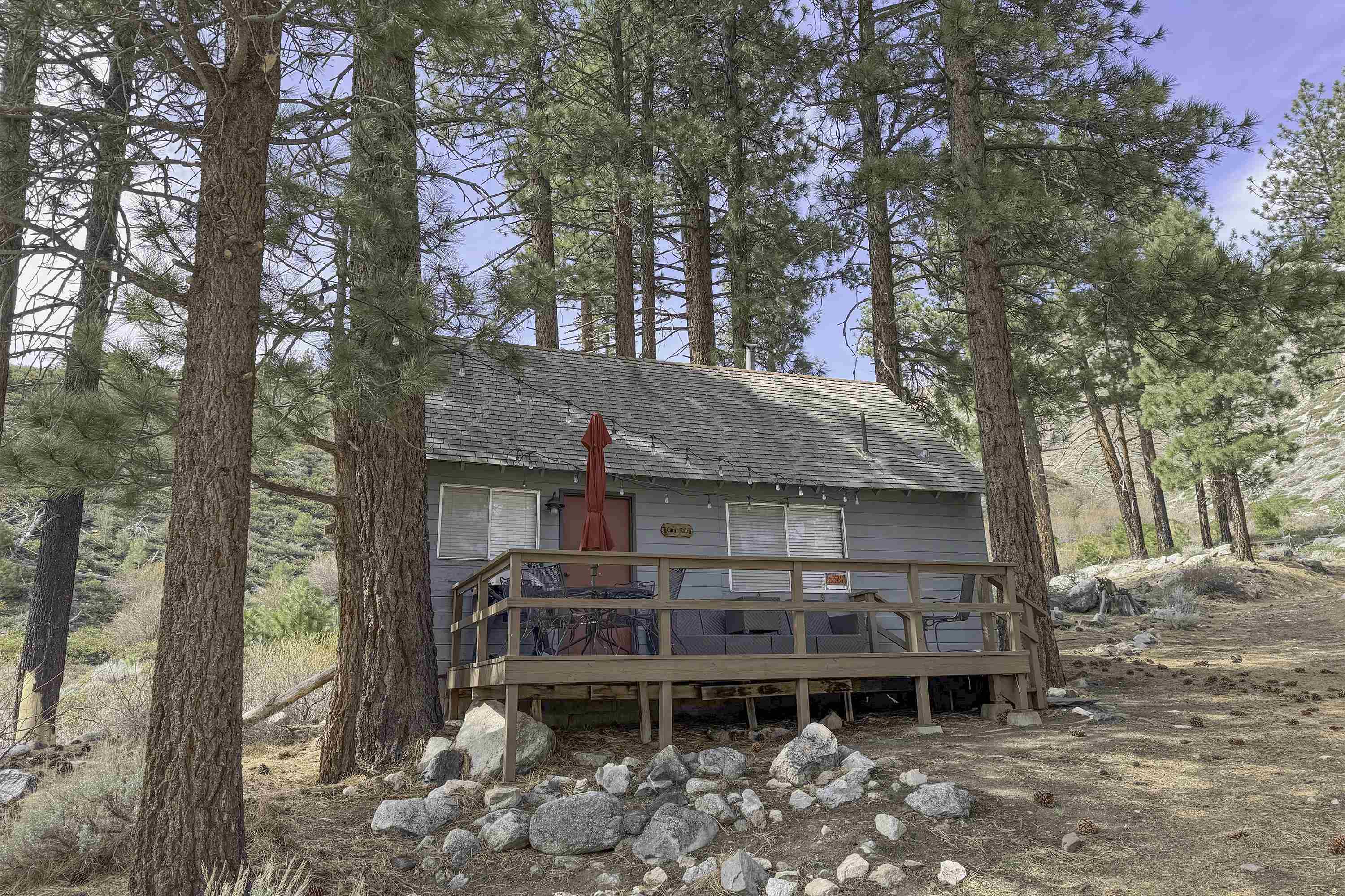100083 Highway 395