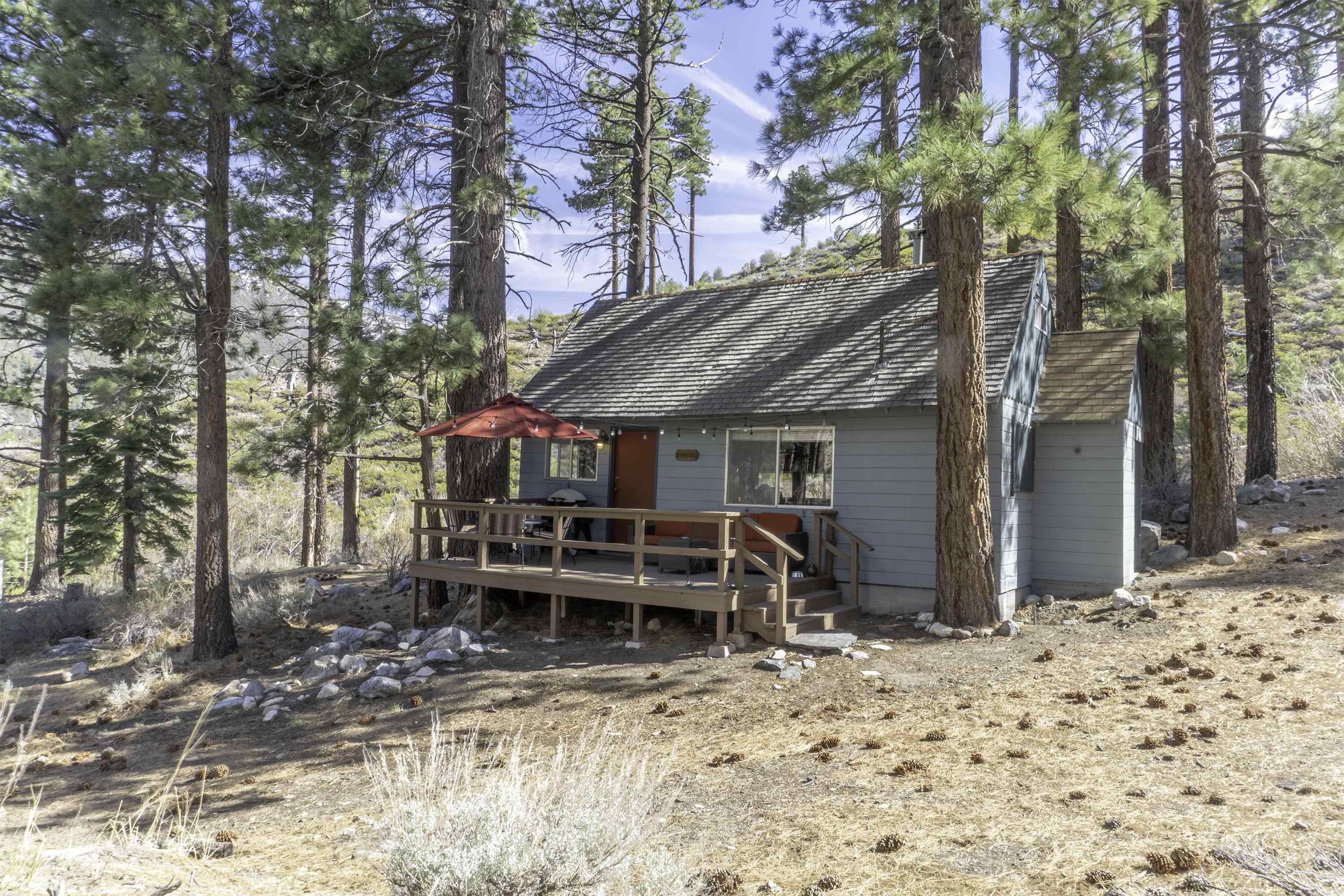 100083 Highway 395