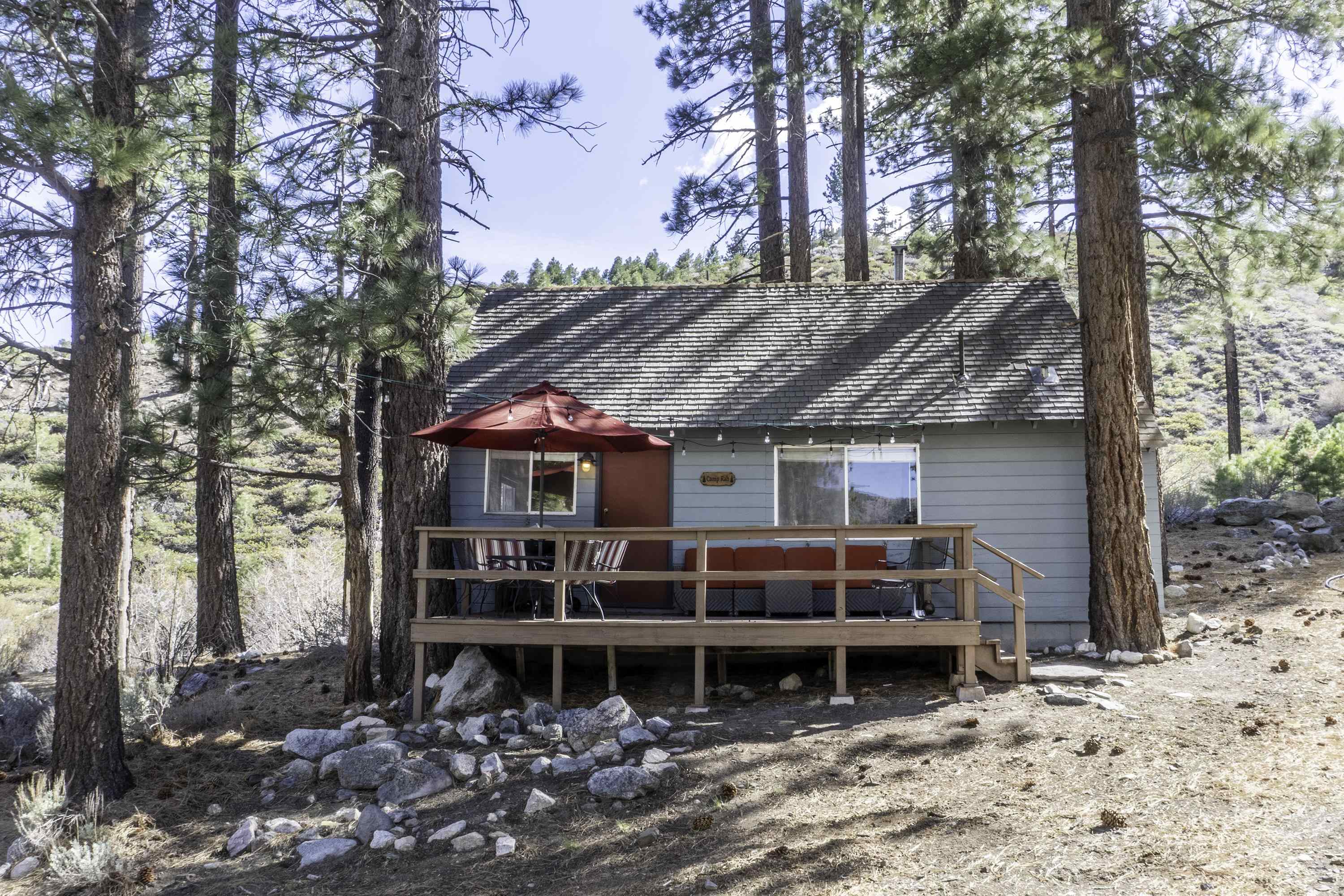 100083 Highway 395