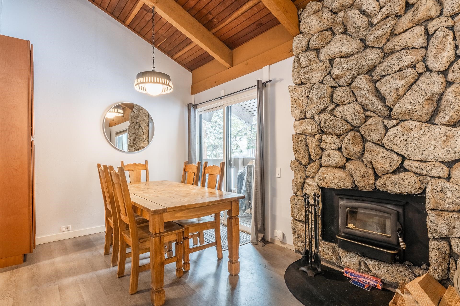 2113 Meridian Blvd #180