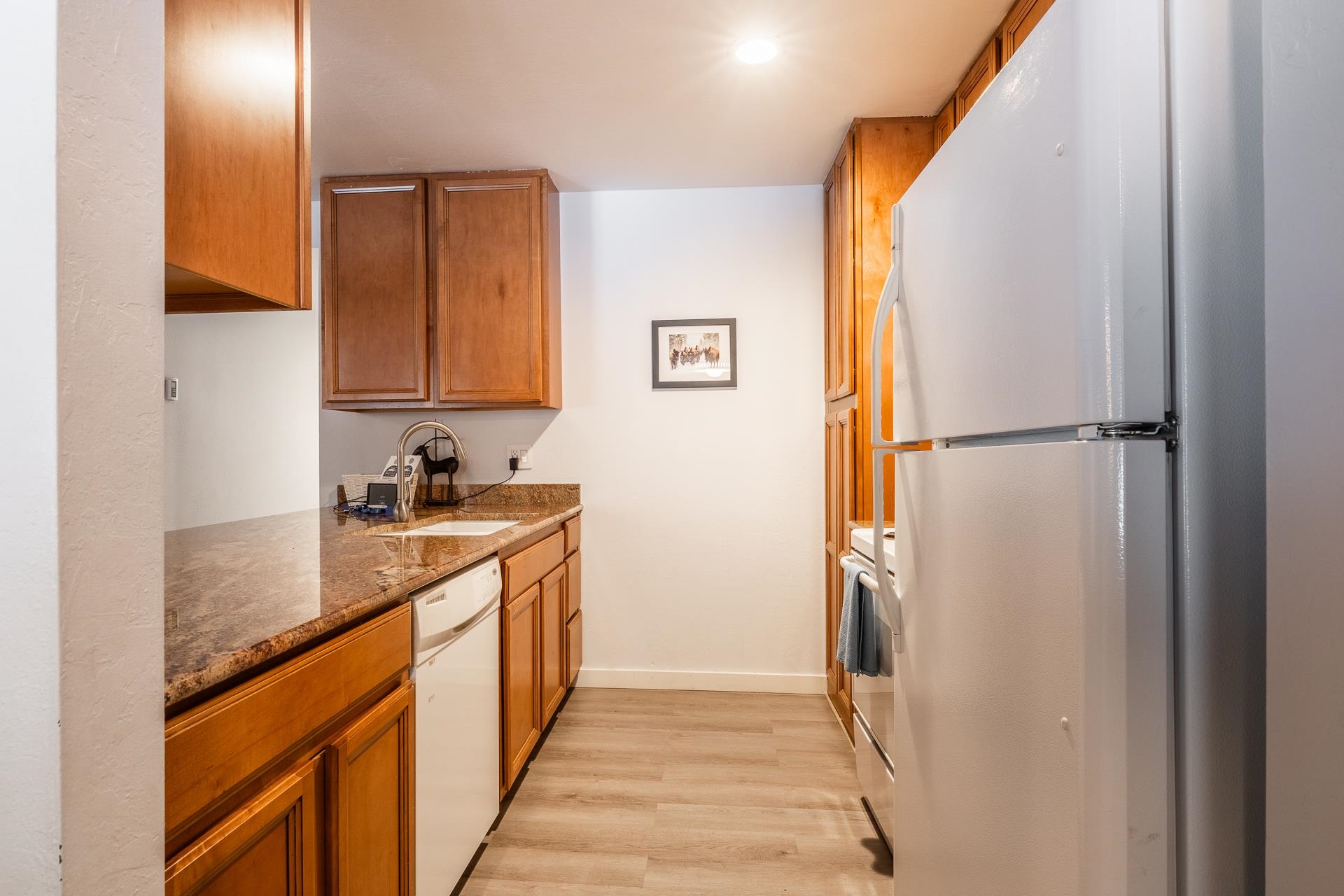 2113 Meridian Blvd #180