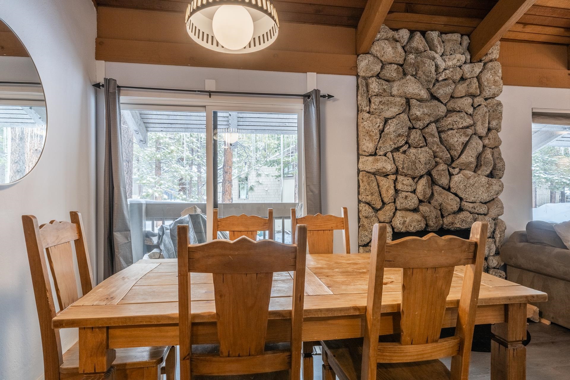 2113 Meridian Blvd #180