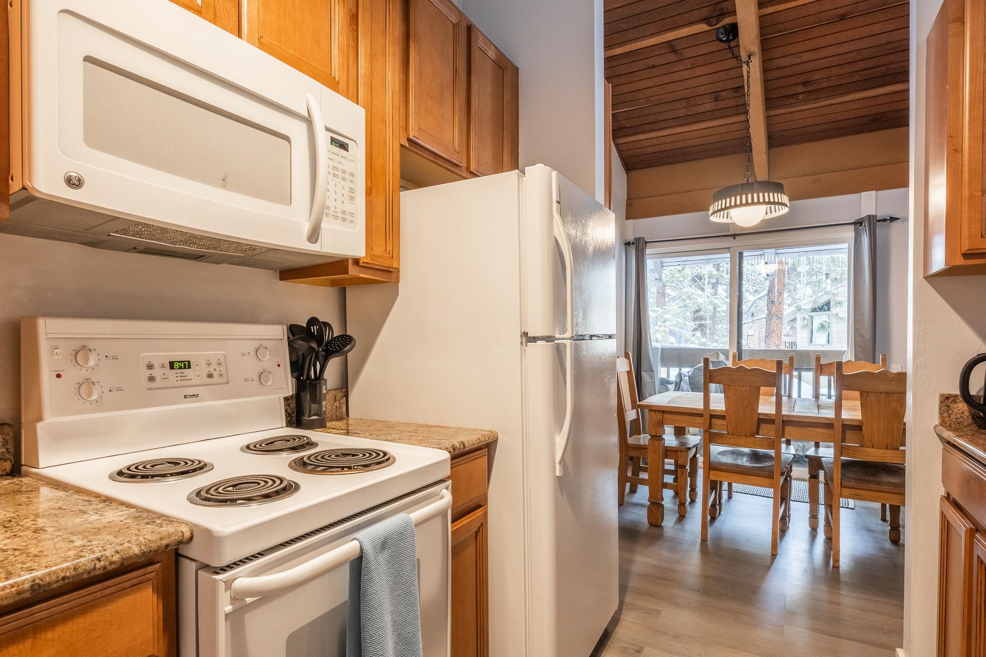 2113 Meridian Blvd #180