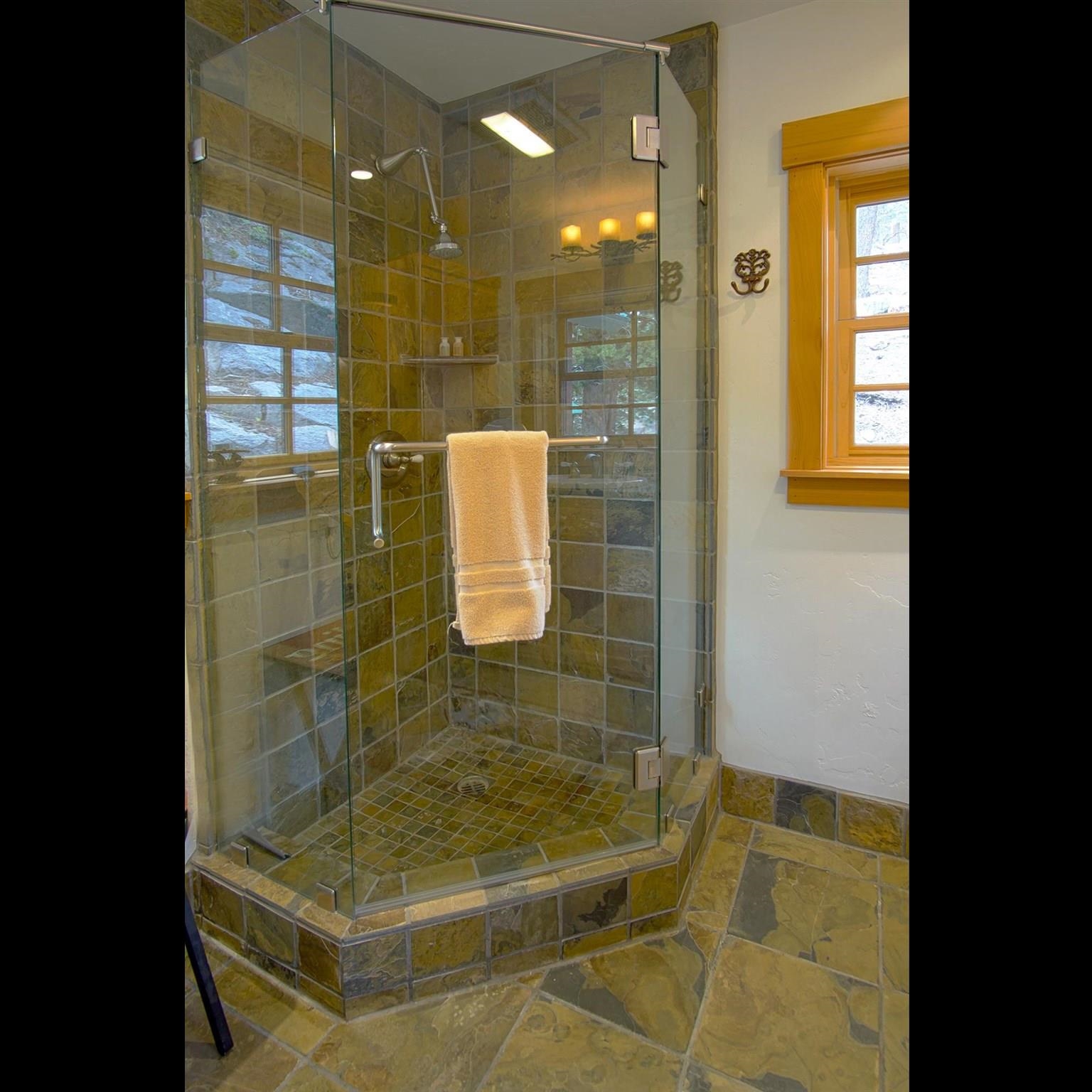 25 Reversed Peak Road