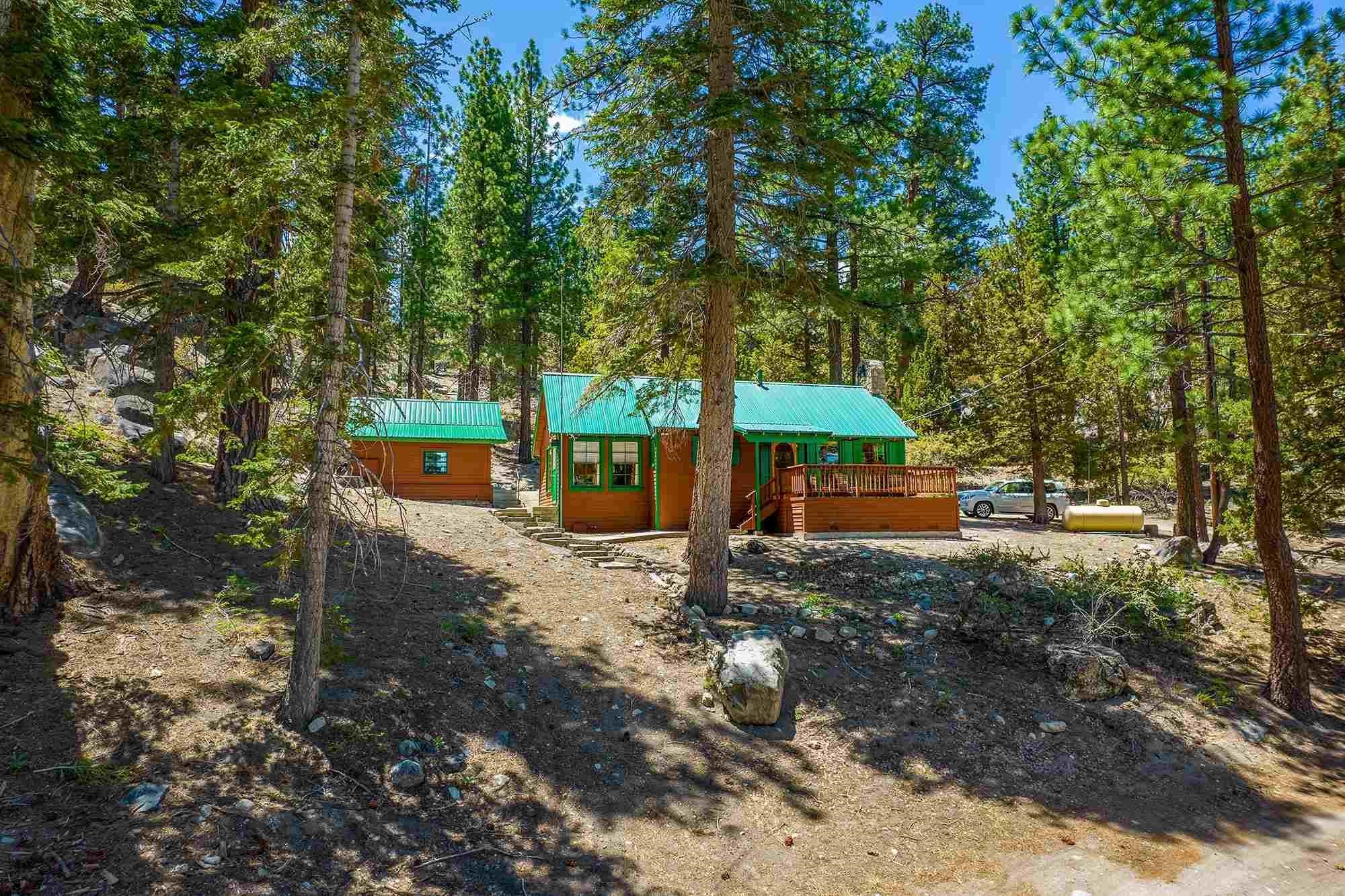 25 Reversed Peak Road