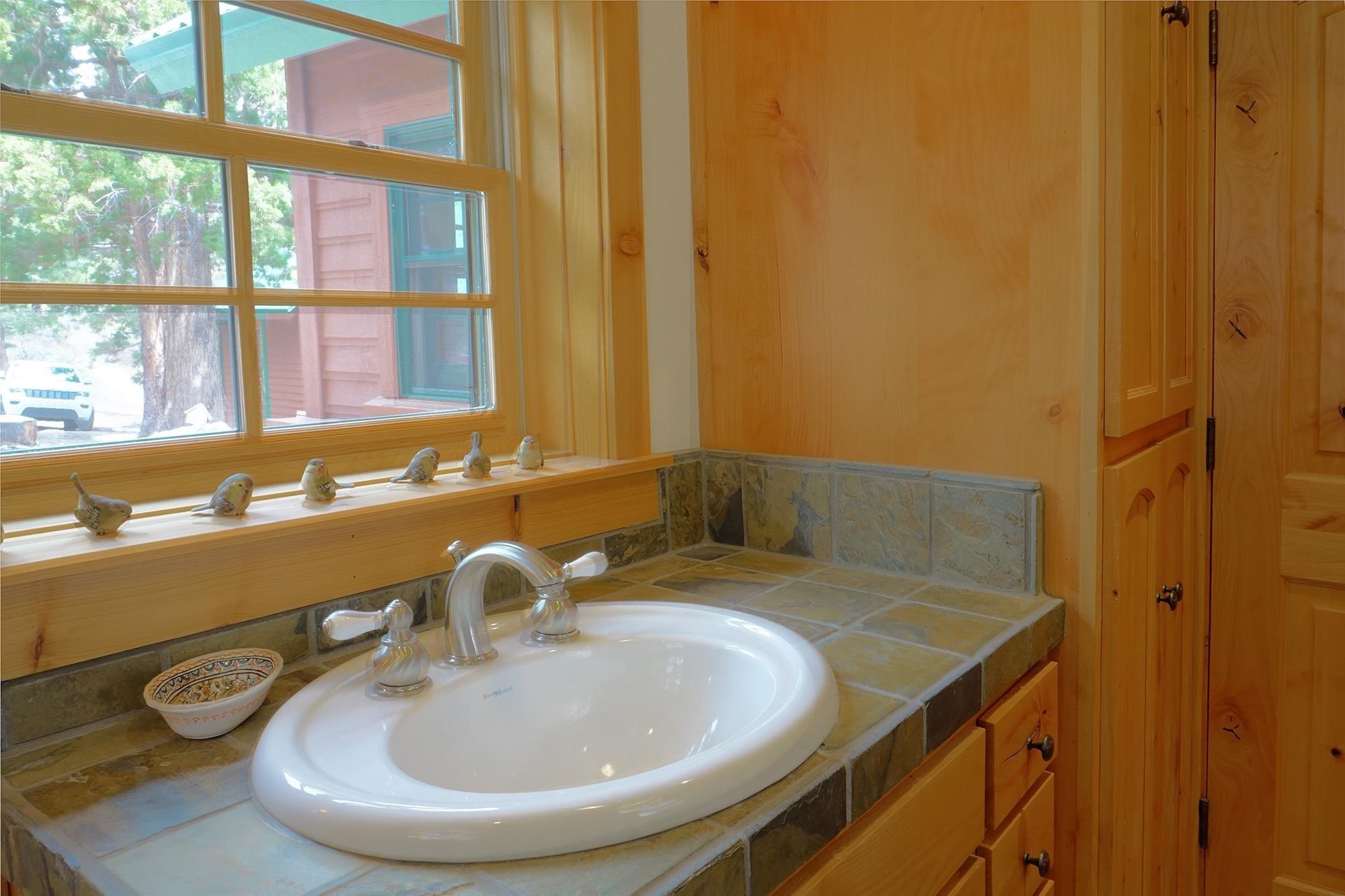 25 Reversed Peak Road