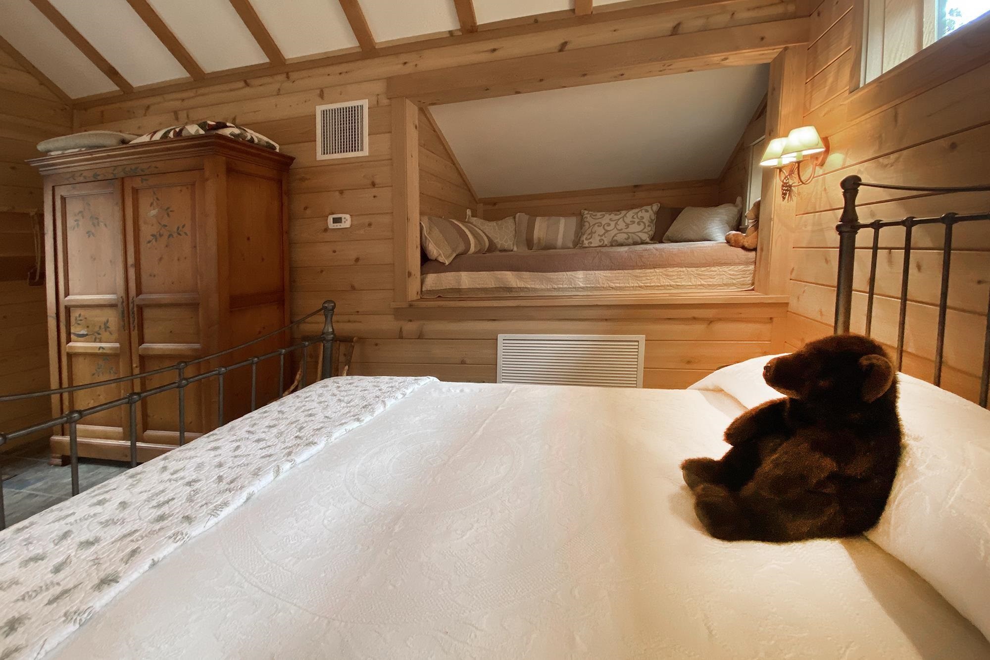 25 Reversed Peak Road