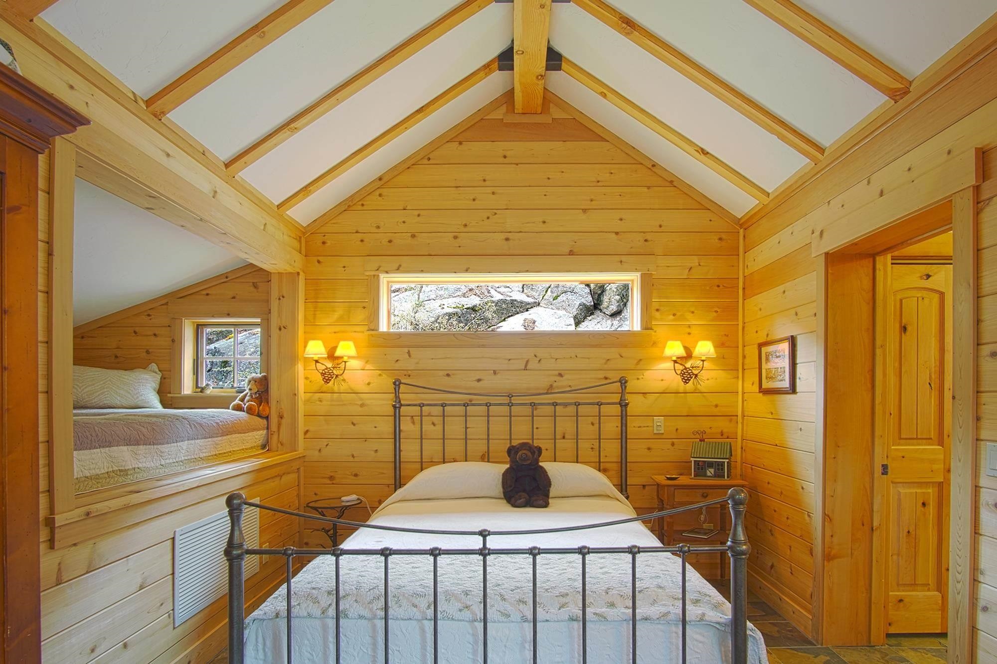 25 Reversed Peak Road