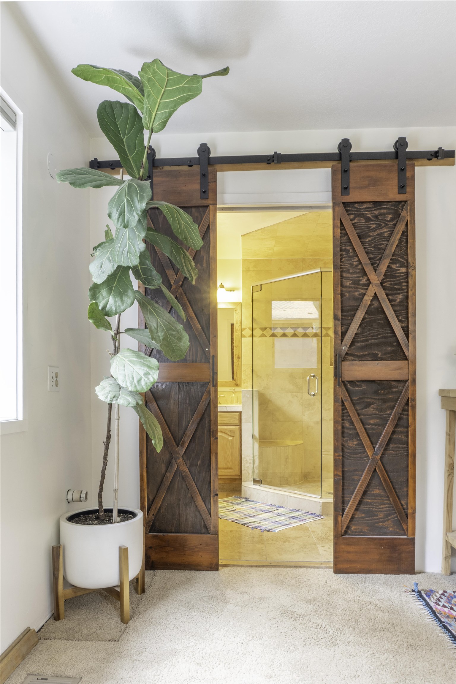 70 Los Angeles Street