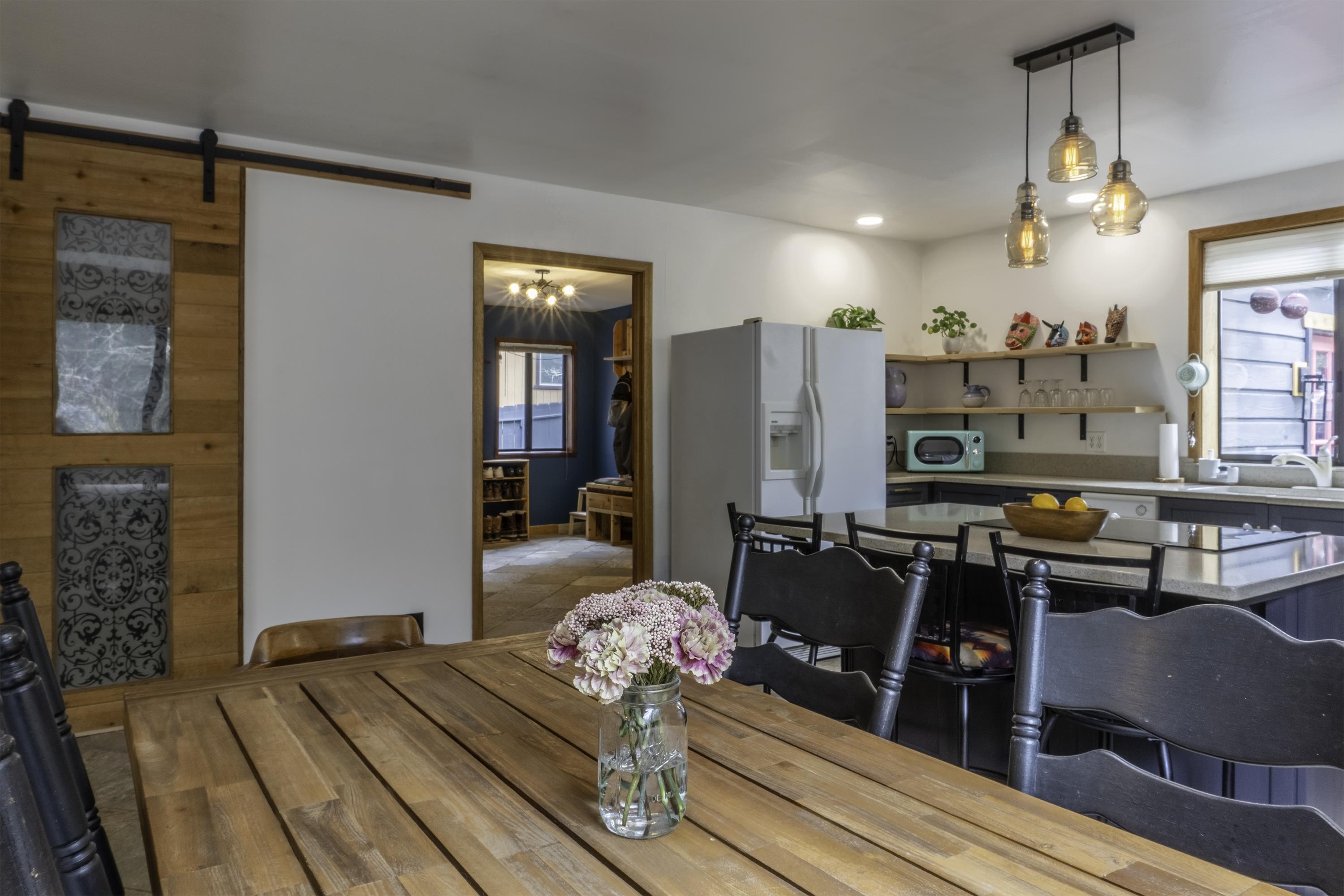 70 Los Angeles Street