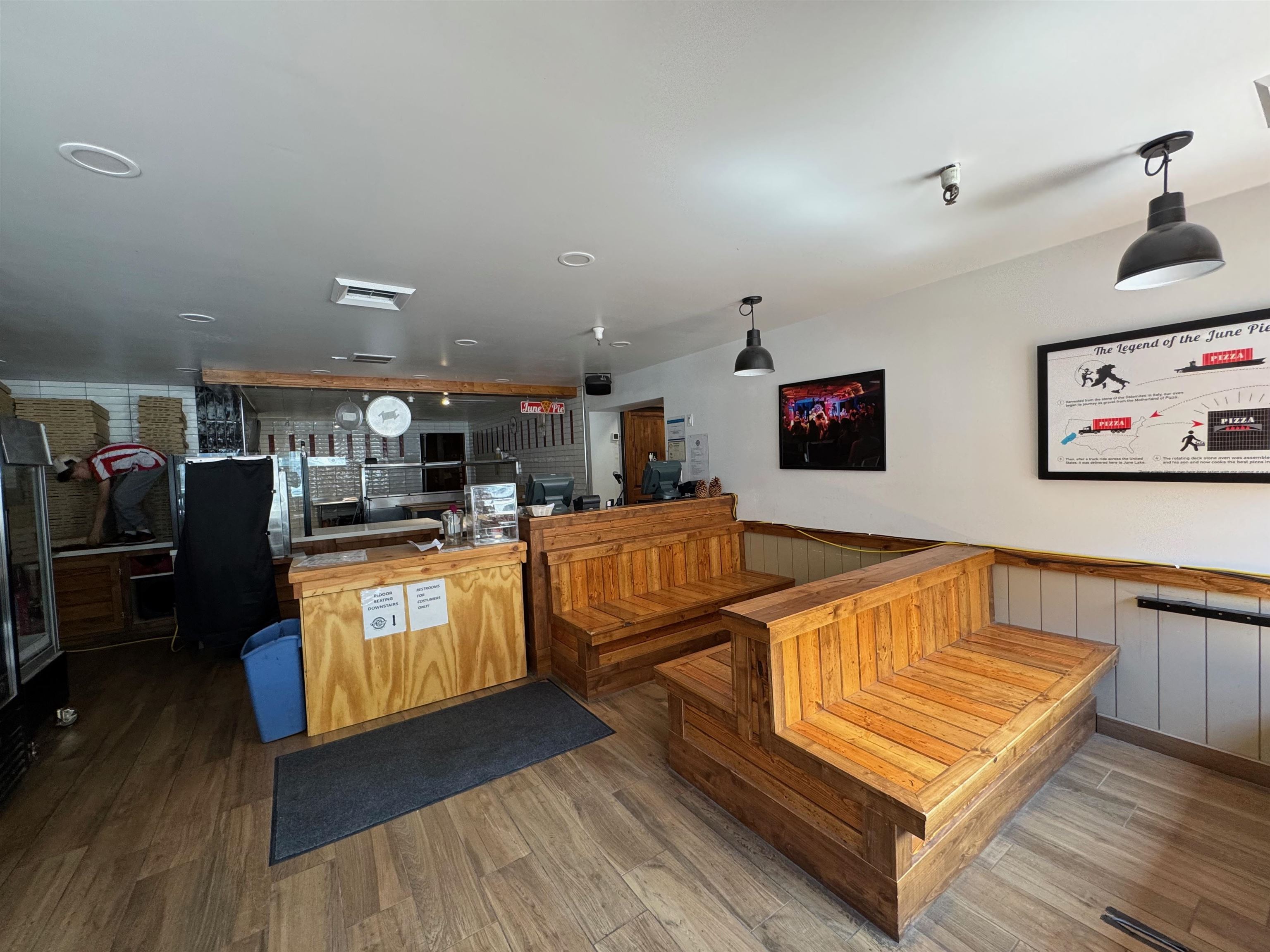 2588 Highway 158