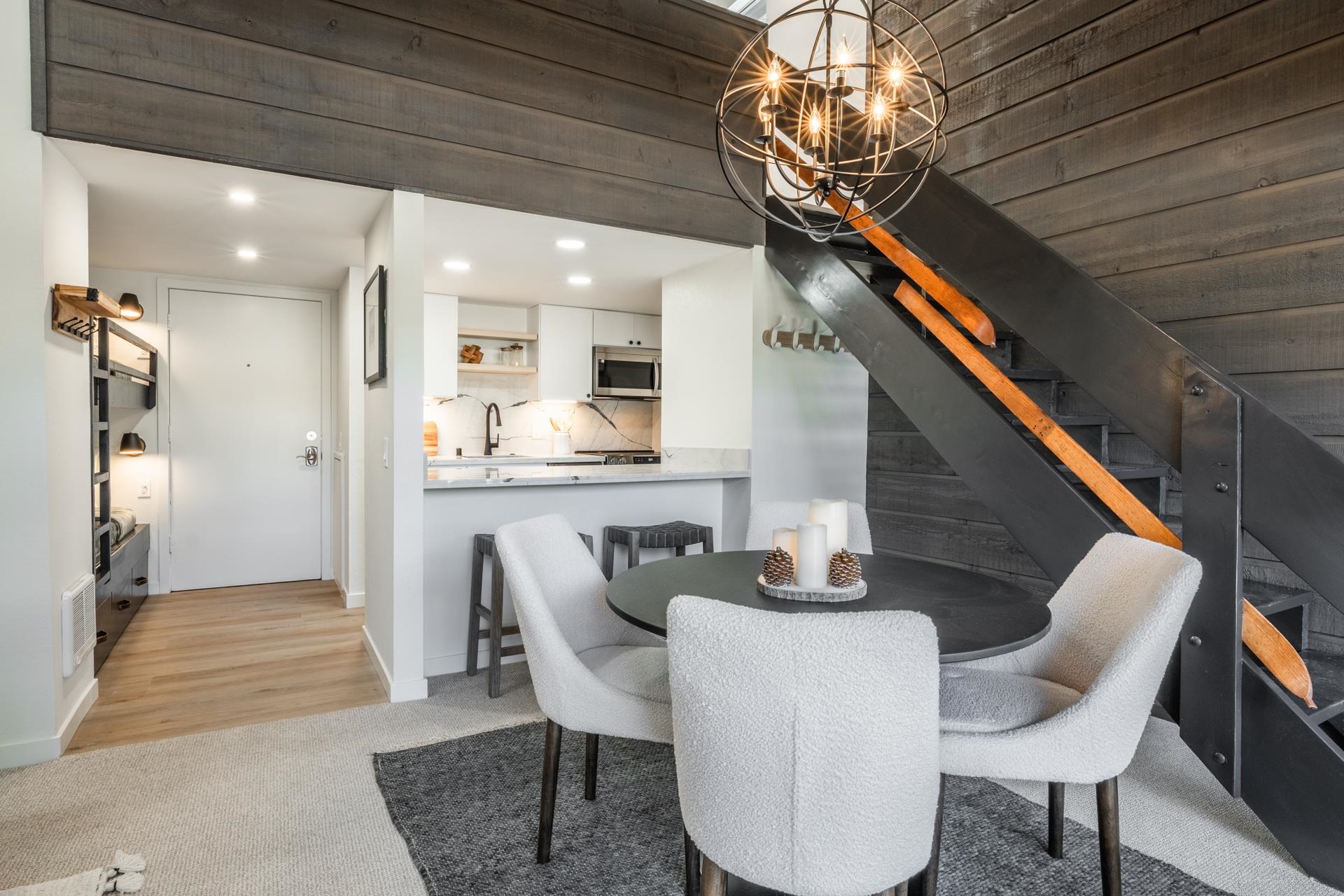 2289 Sierra Nevada Rd F-15