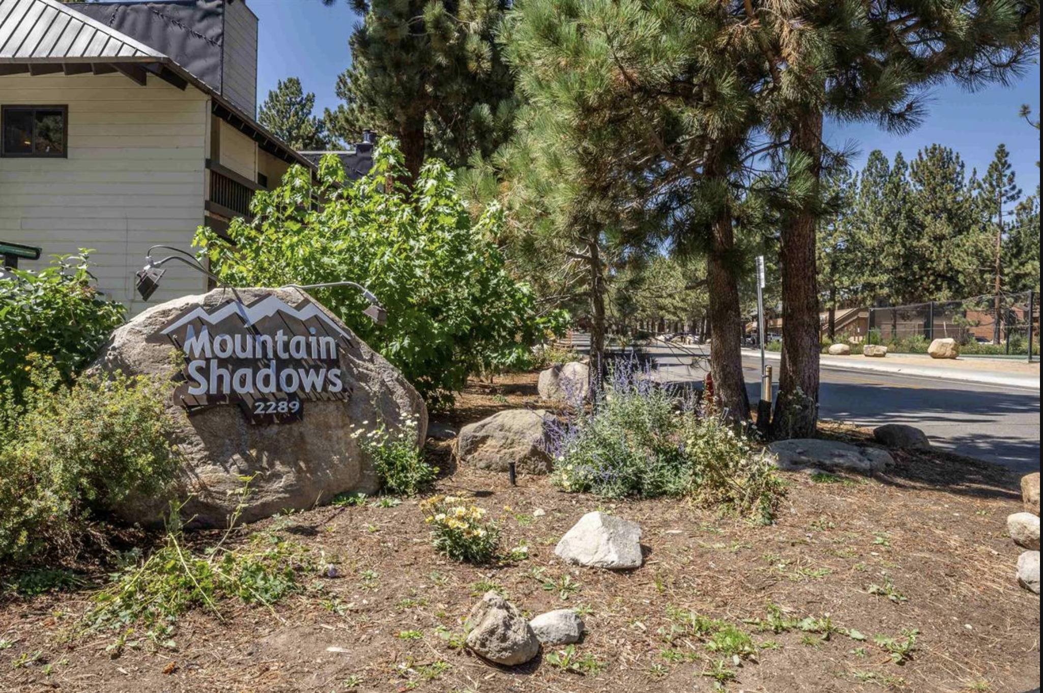 2289 Sierra Nevada Rd F-15