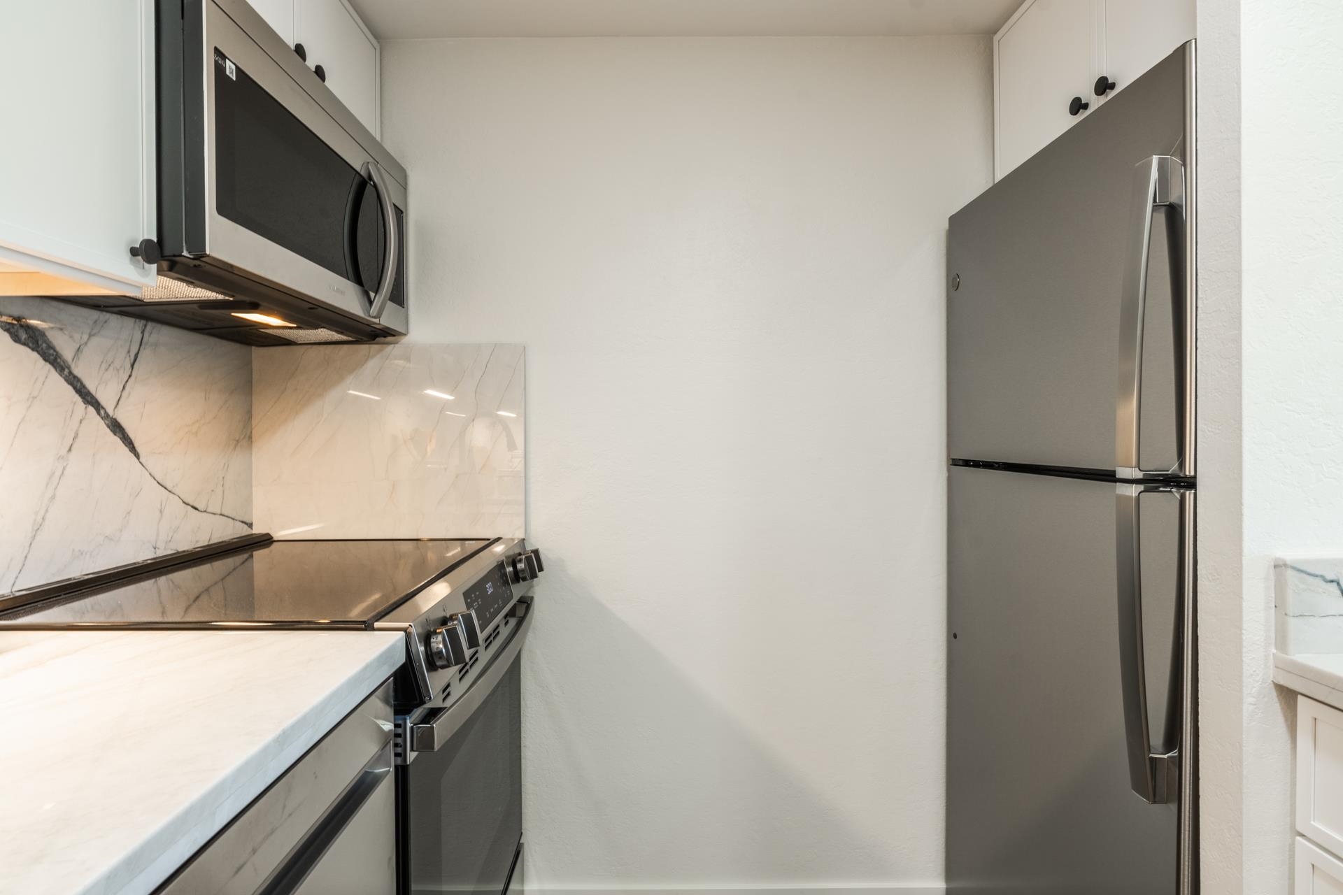 2289 Sierra Nevada Rd F-15