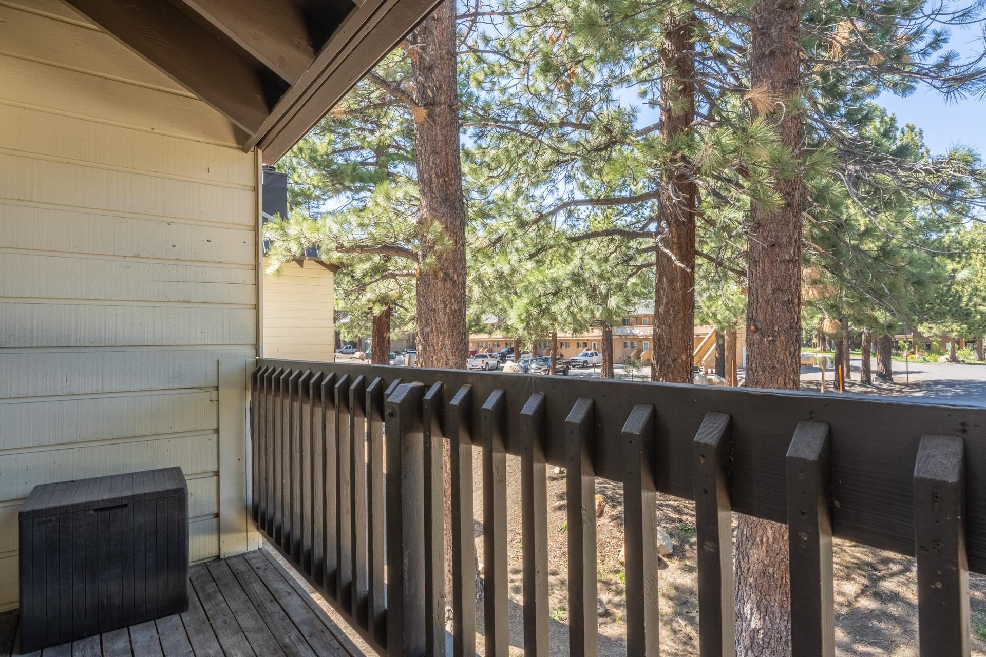 2289 Sierra Nevada Rd F-15