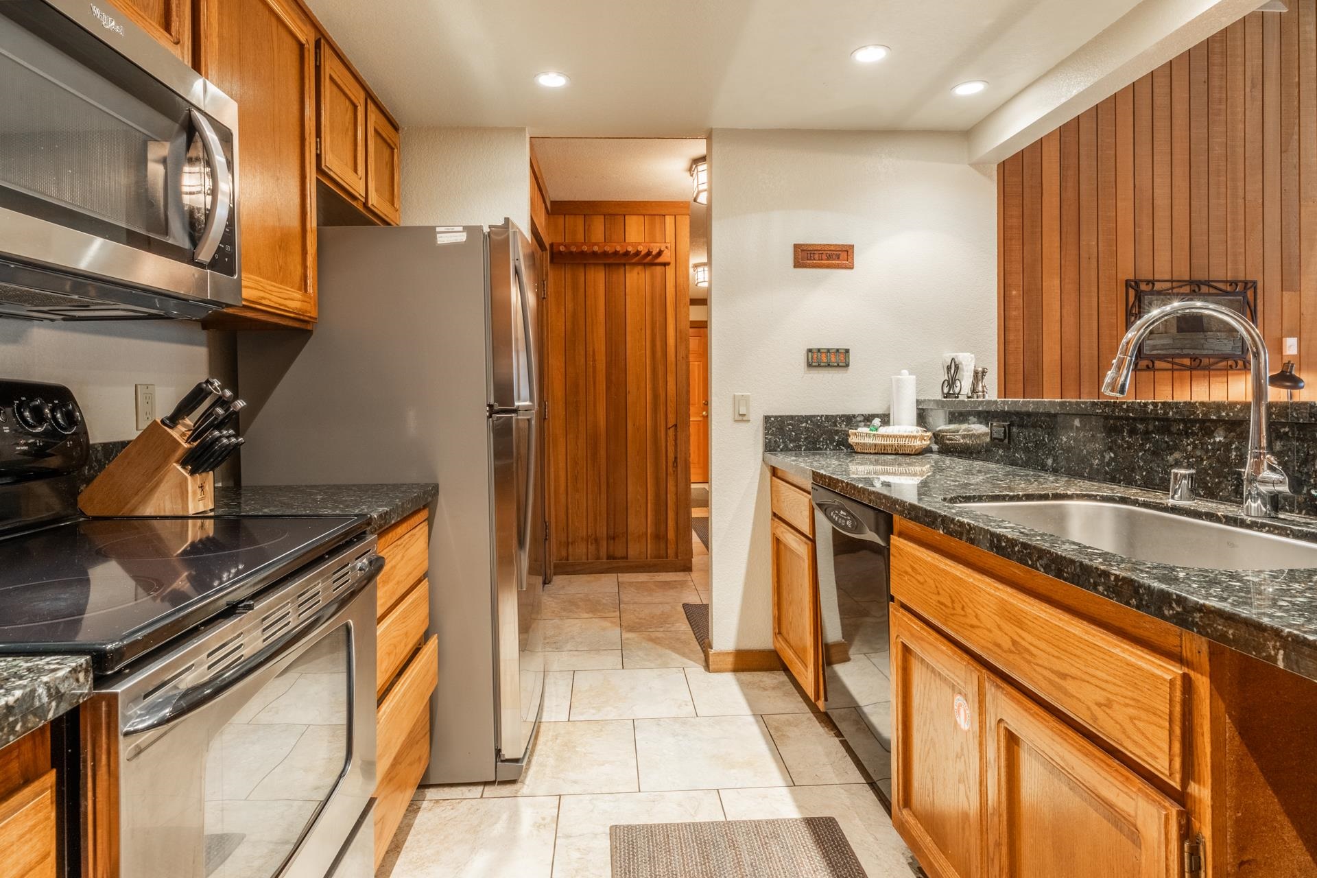 435 Lakeview #117