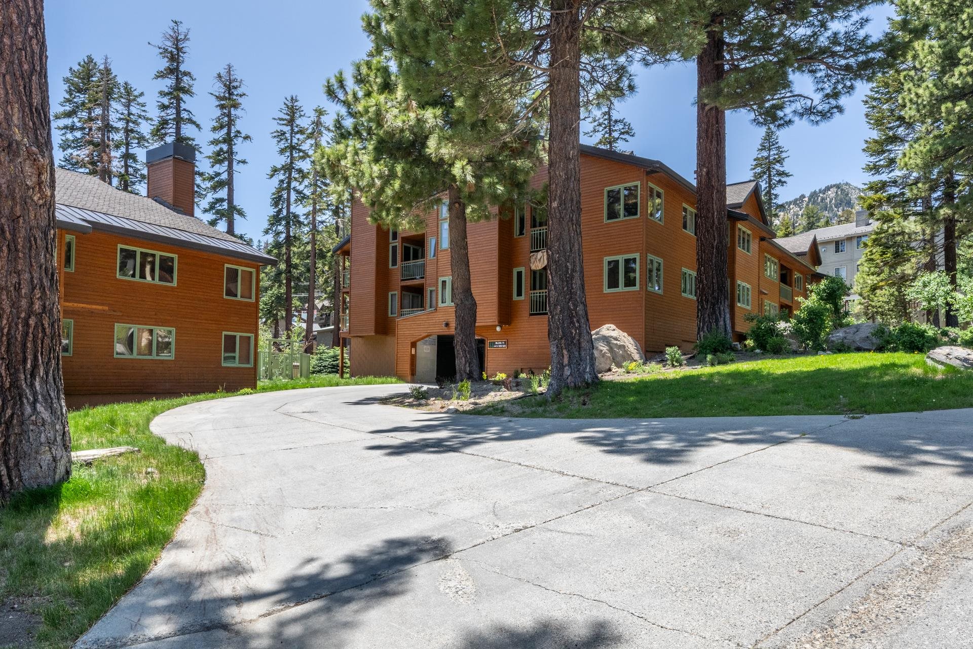 435 Lakeview #117